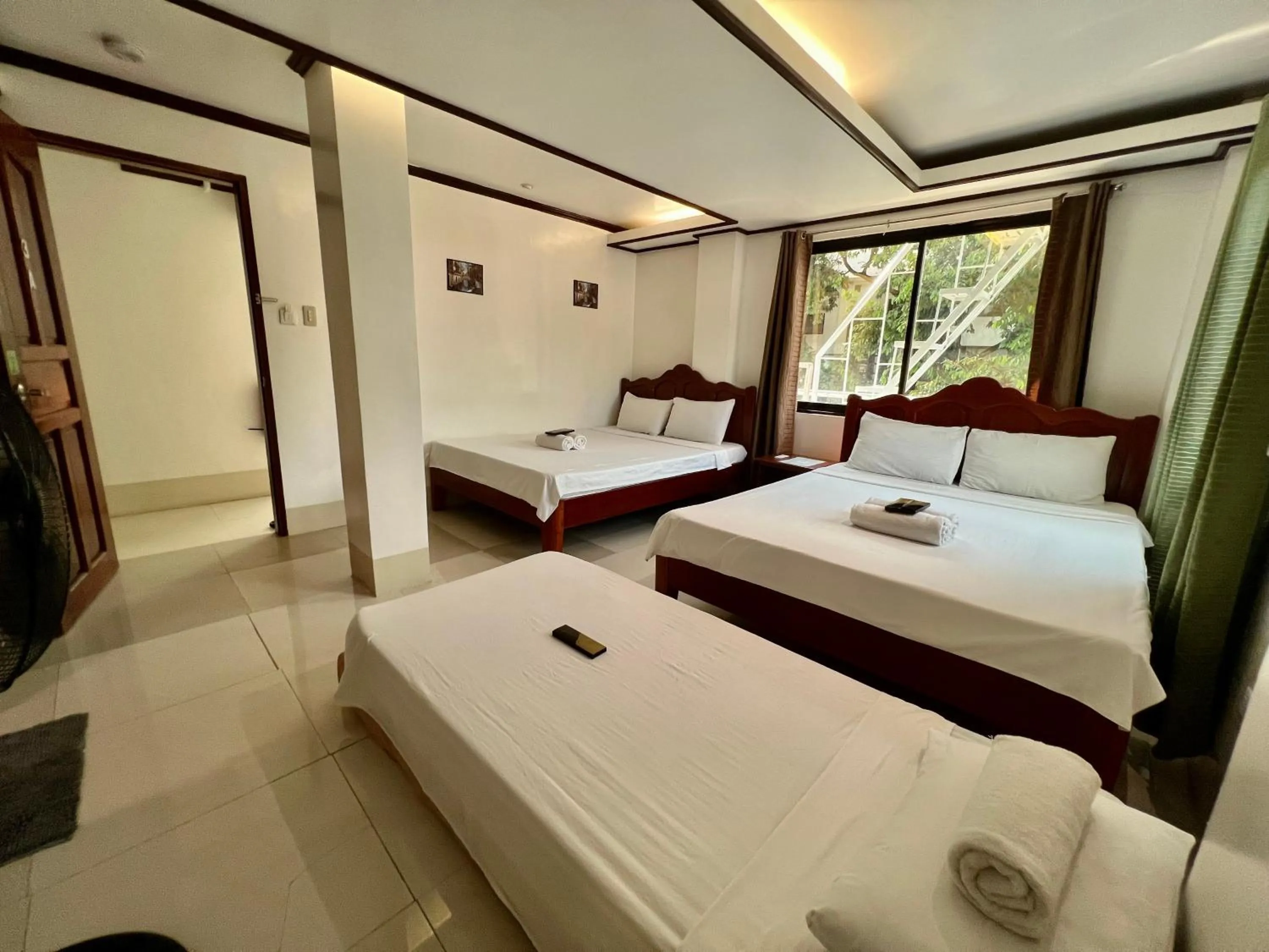 Bed in Alocasia Inn - El Nido