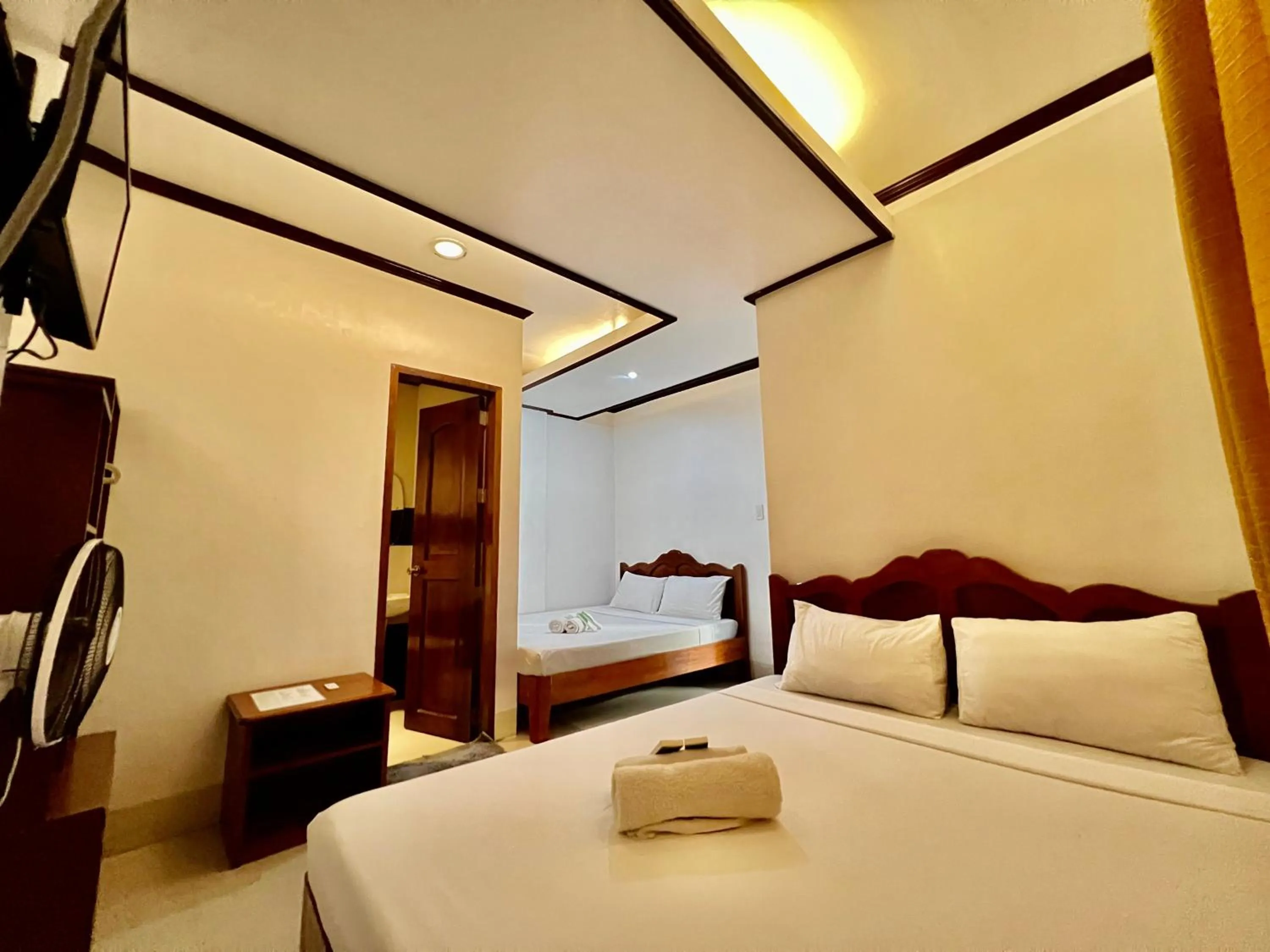 Bed in Alocasia Inn - El Nido