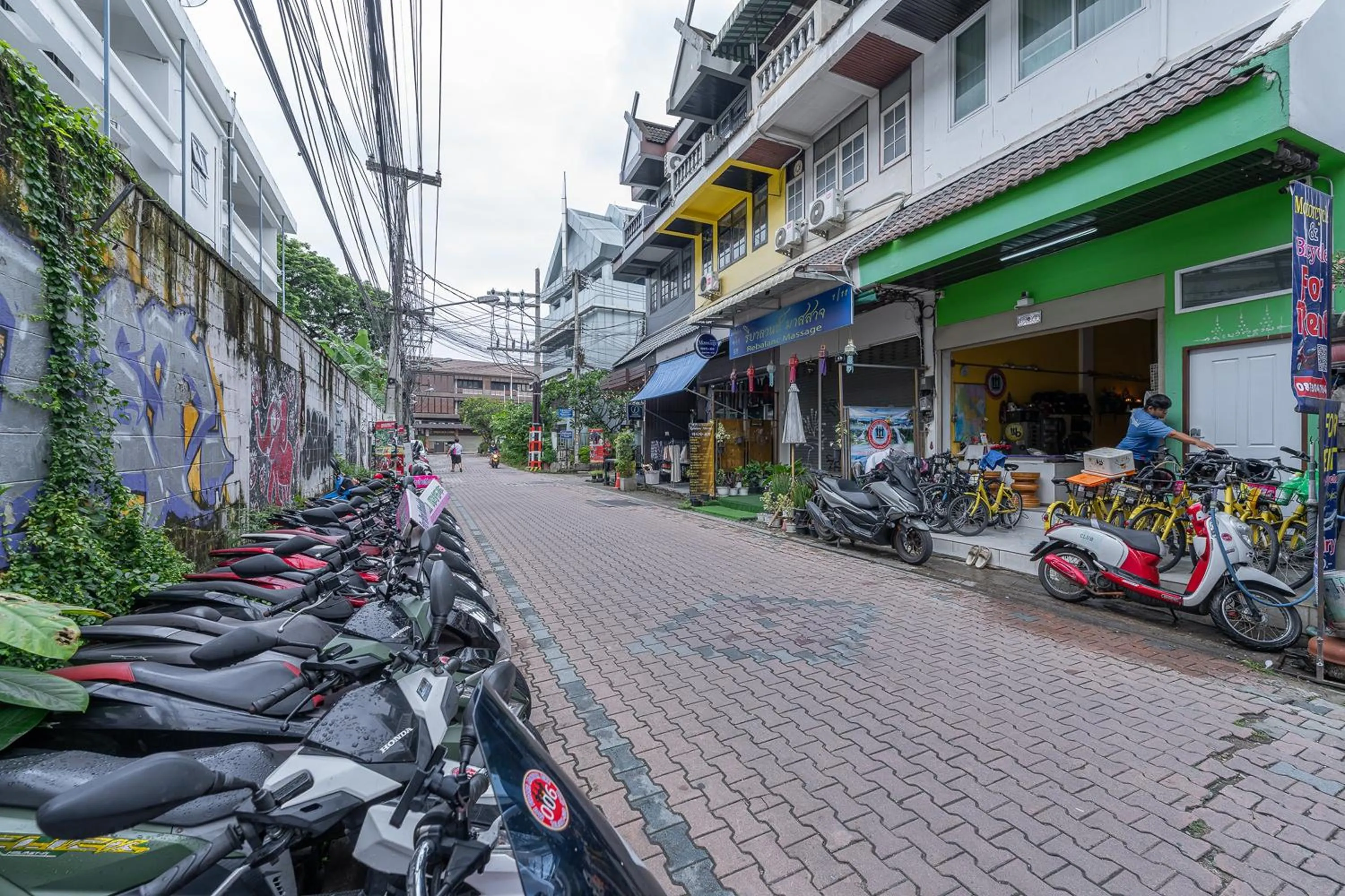 Parking in KAYAN Hostel