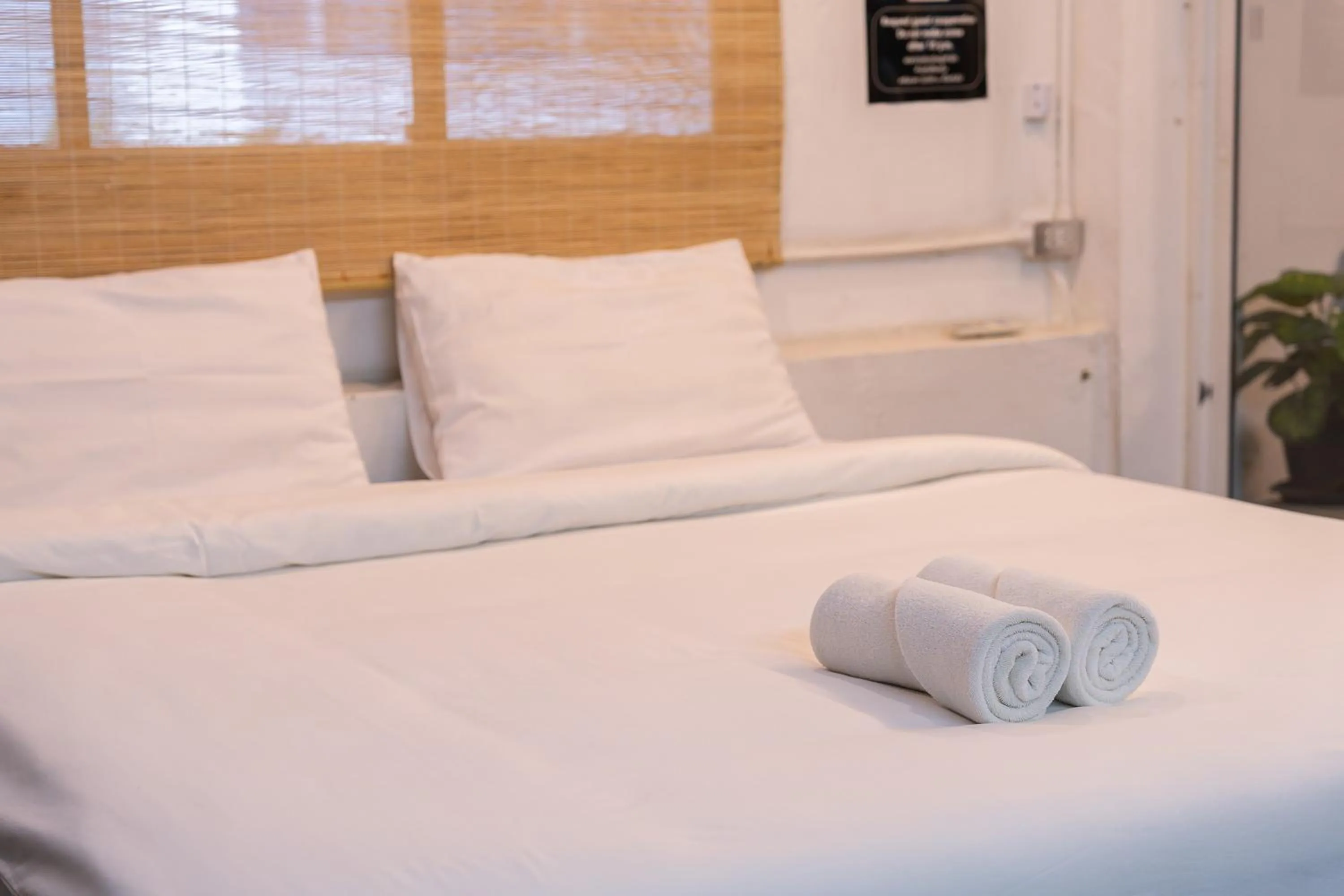 Bedroom, Bed in KAYAN Hostel