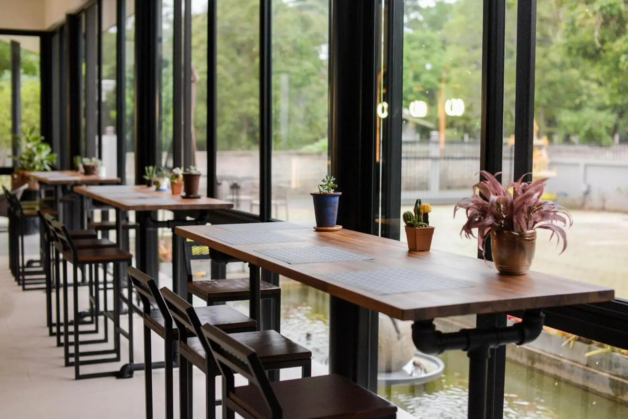 Restaurant/places to eat in JINGLE JUNGLE RESORT KHAOYAI Restaurant/places to eat in JINGLE JUNGLE RESORT KHAOYAI