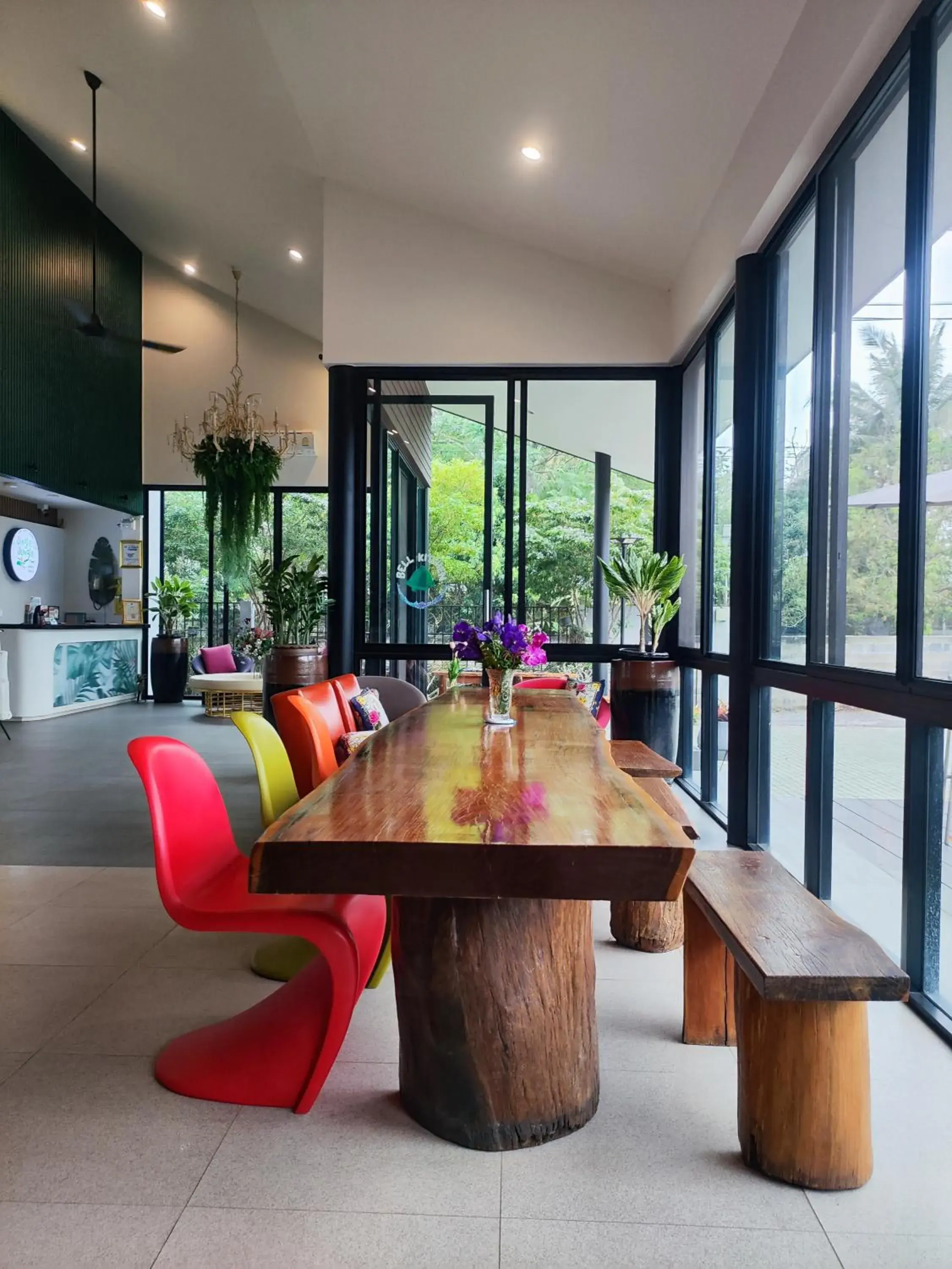 Restaurant/places to eat in JINGLE JUNGLE RESORT KHAOYAI Restaurant/places to eat in JINGLE JUNGLE RESORT KHAOYAI