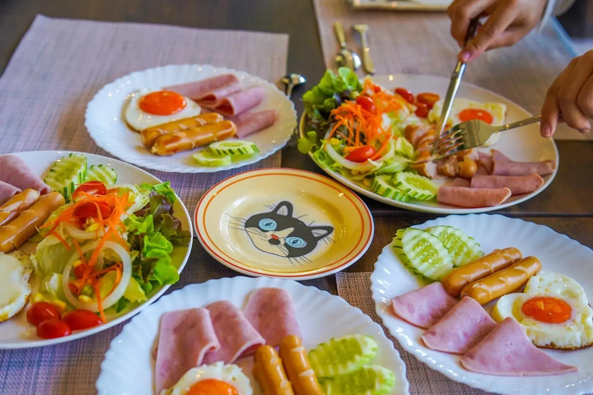 Breakfast in JINGLE JUNGLE RESORT KHAOYAI Breakfast in JINGLE JUNGLE RESORT KHAOYAI