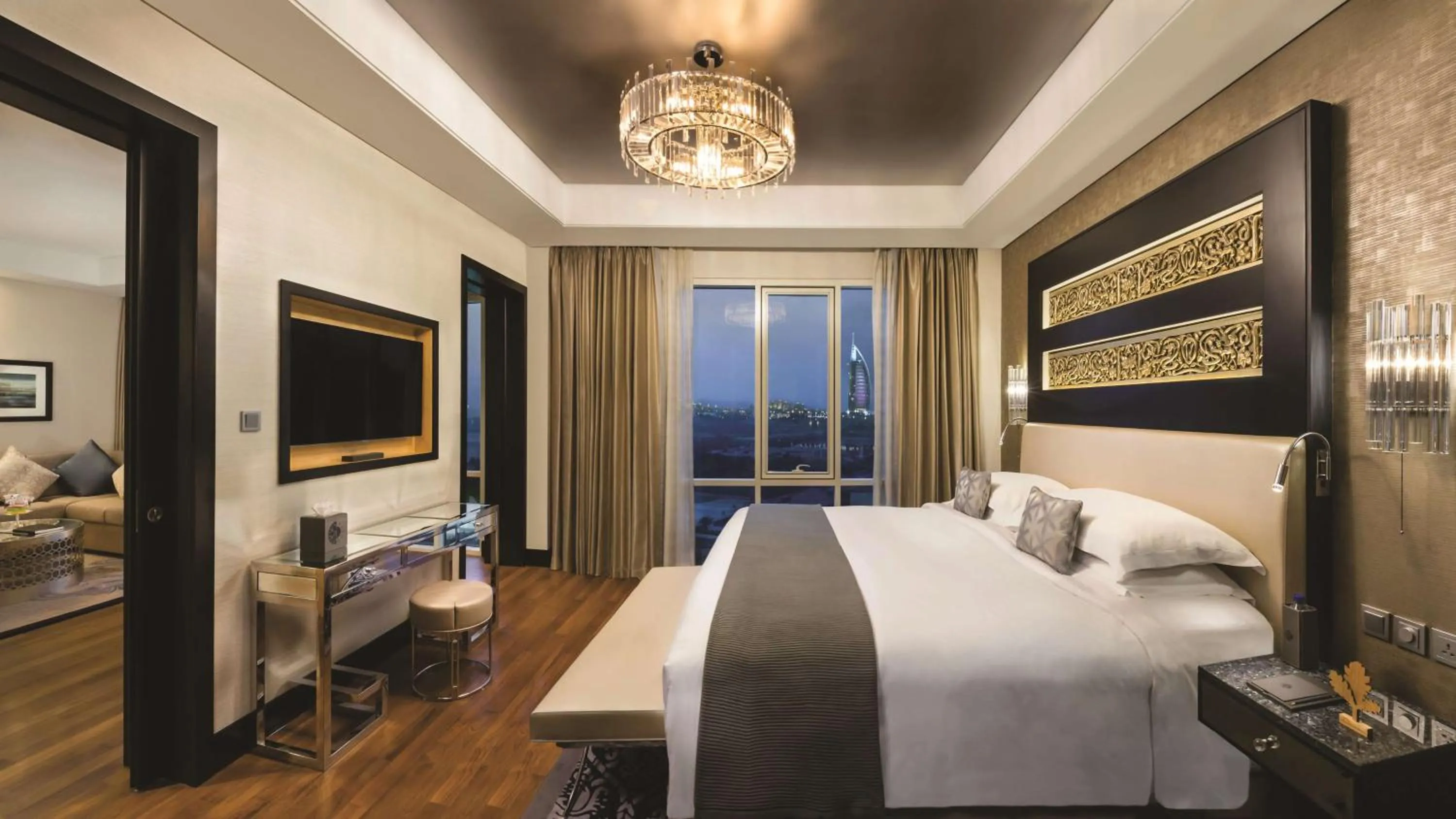 Bedroom, Bed in Kempinski Hotel Mall of the Emirates, Dubai