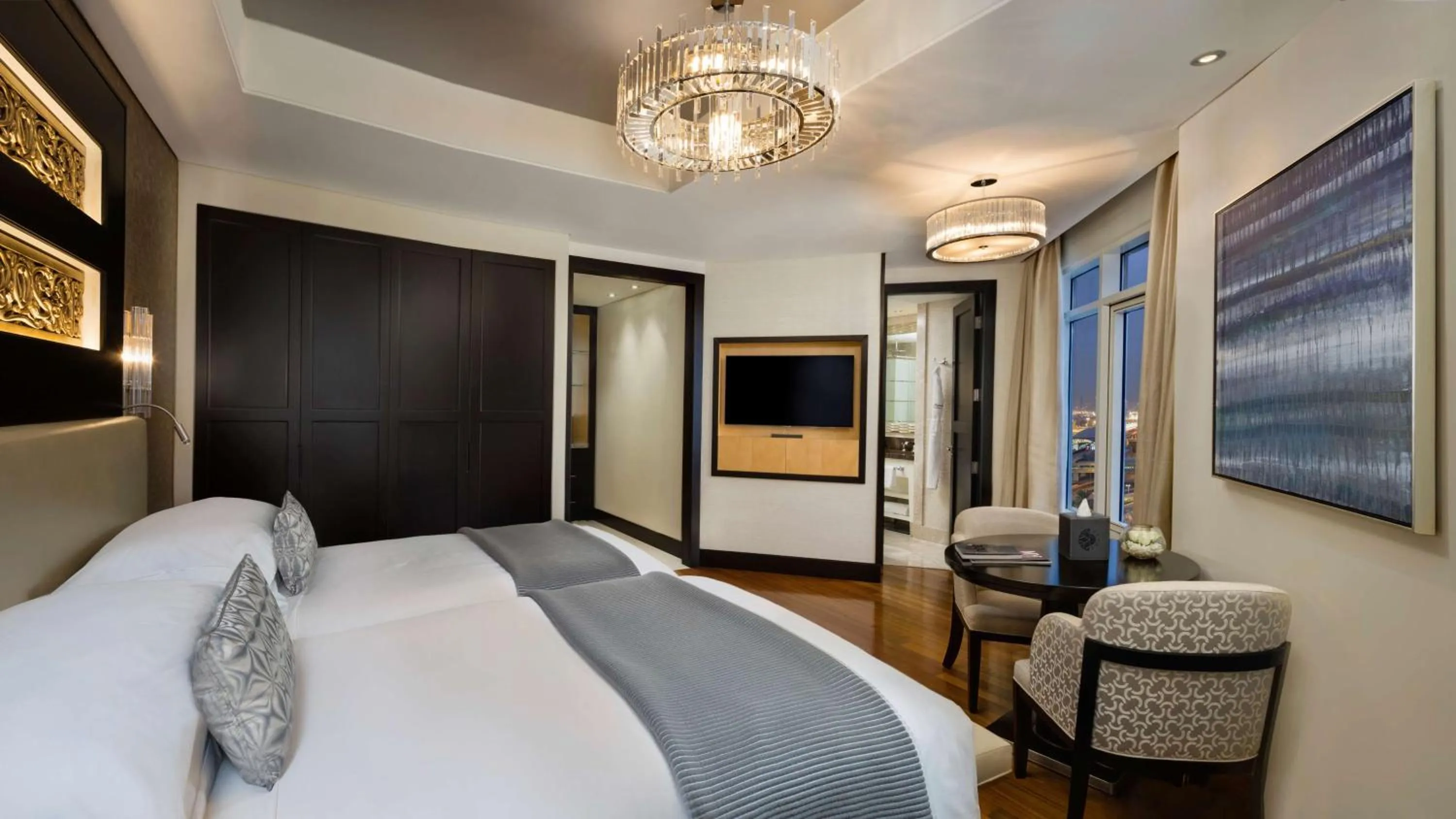 Bedroom, Bed in Kempinski Hotel Mall of the Emirates, Dubai