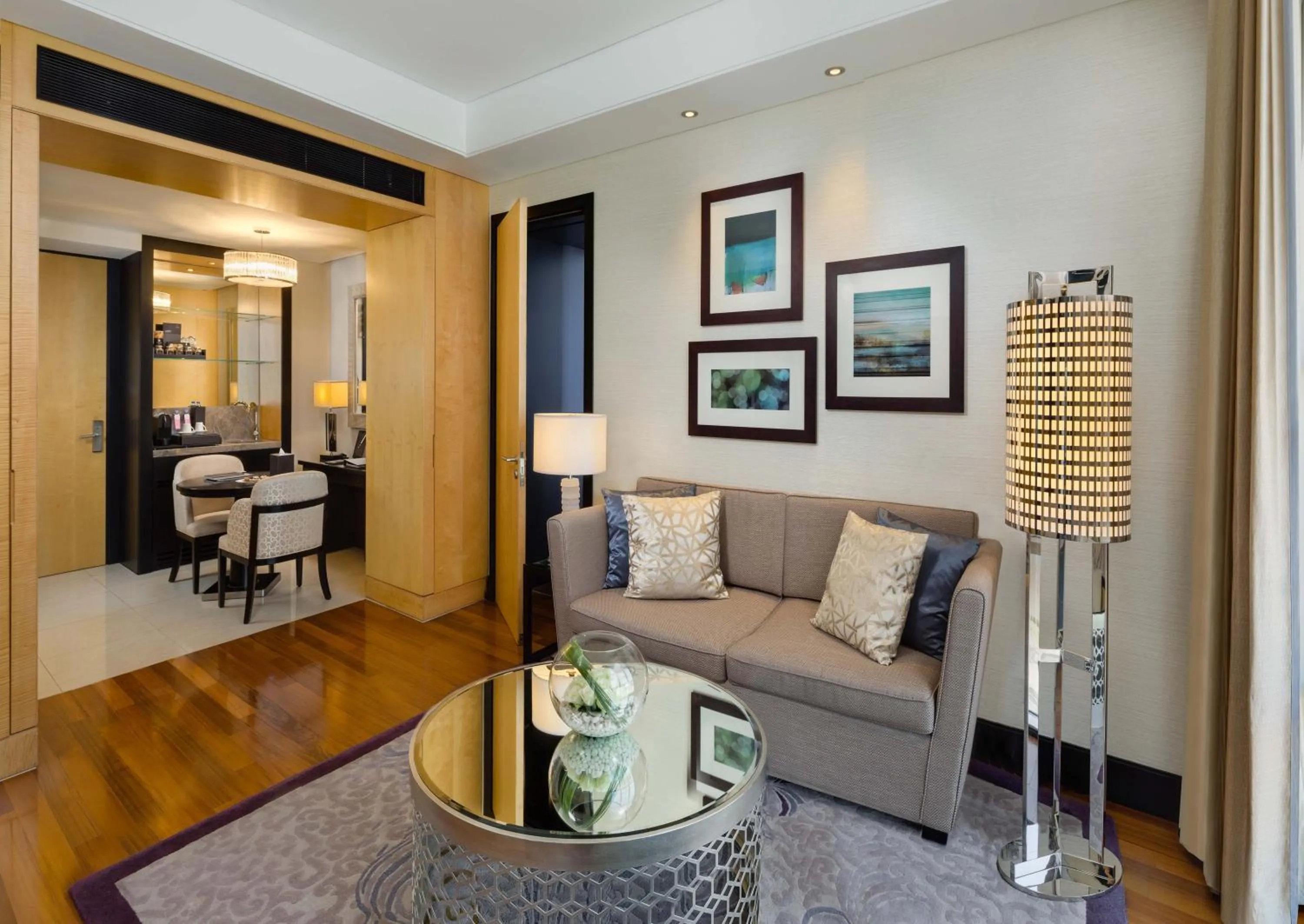 Living room in Kempinski Hotel Mall of the Emirates, Dubai