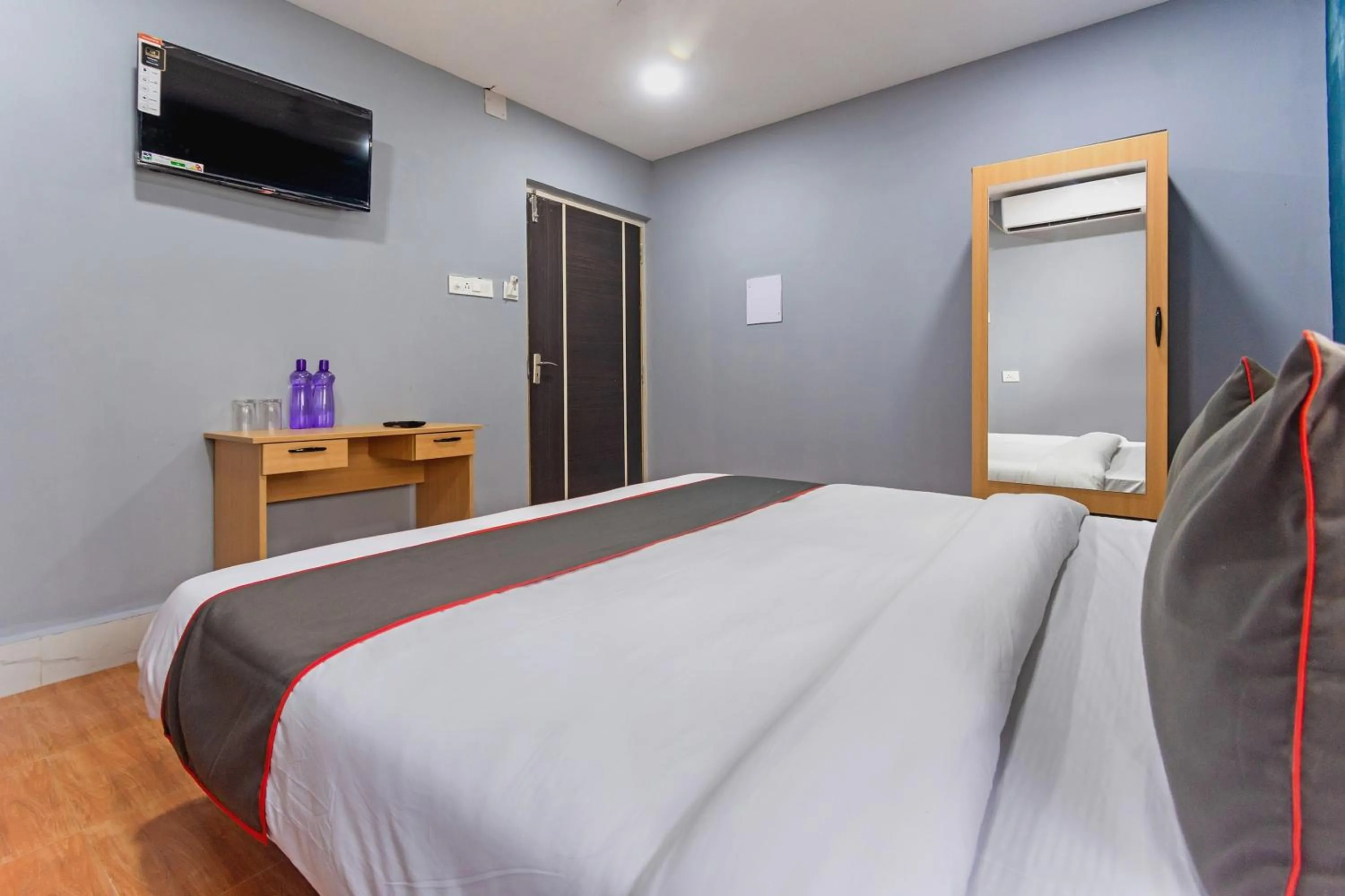 Bedroom, Bed in Super Collection O Sayhallo Hillside Magnum