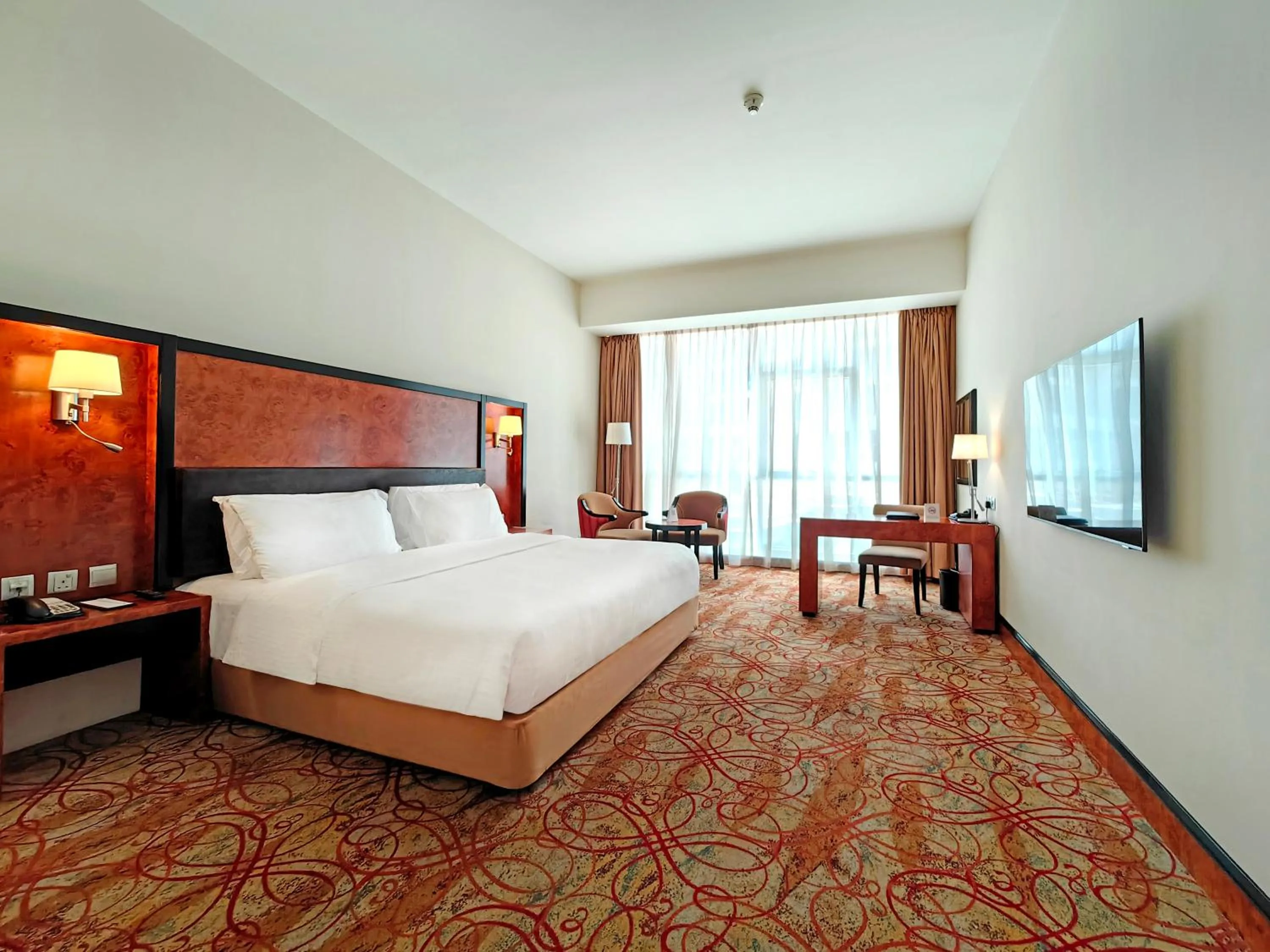 Bedroom, Bed in Millennium Airport Hotel Dubai