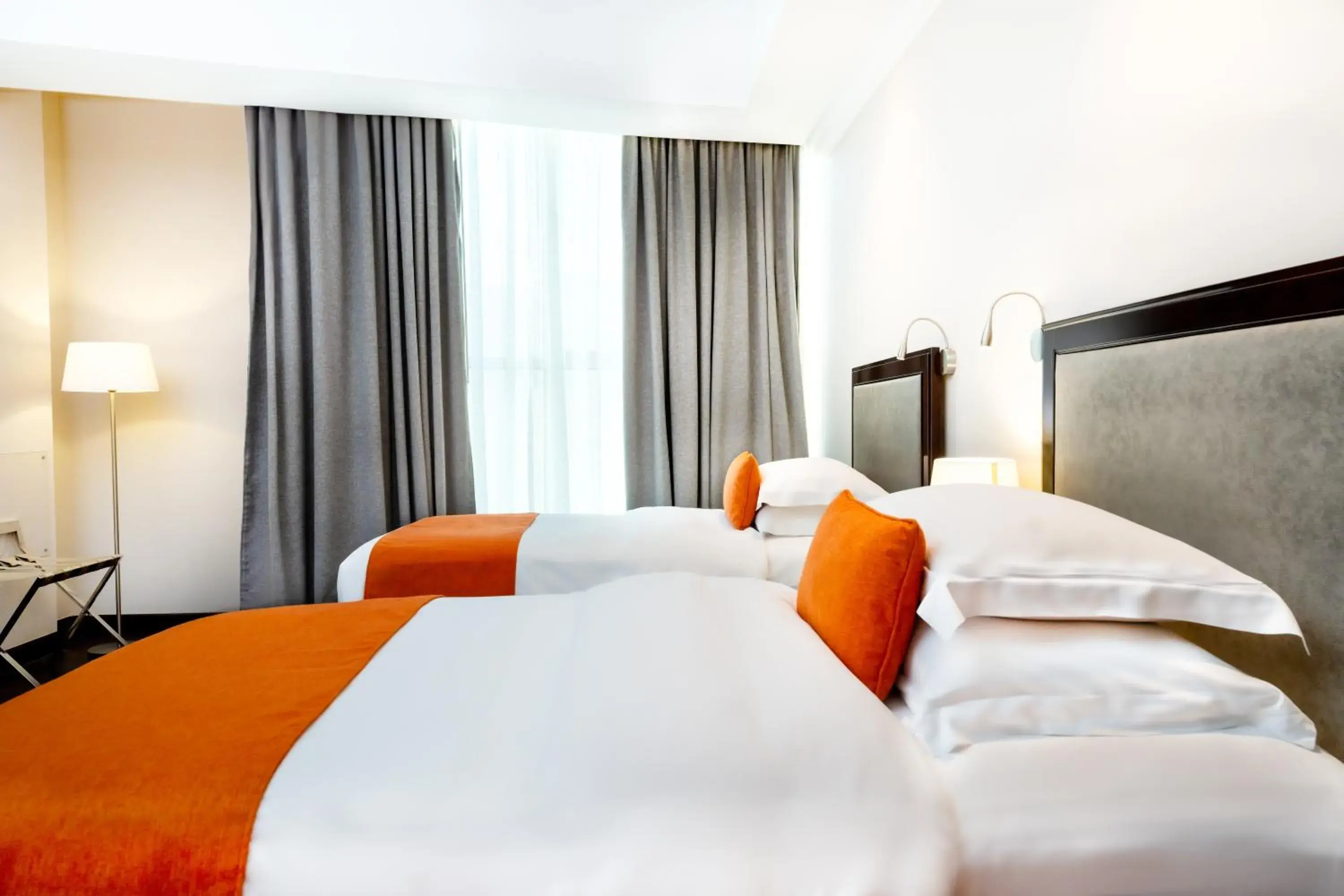 Bedroom, Bed in Millennium Hotel Doha Bedroom, Bed in Millennium Hotel Doha