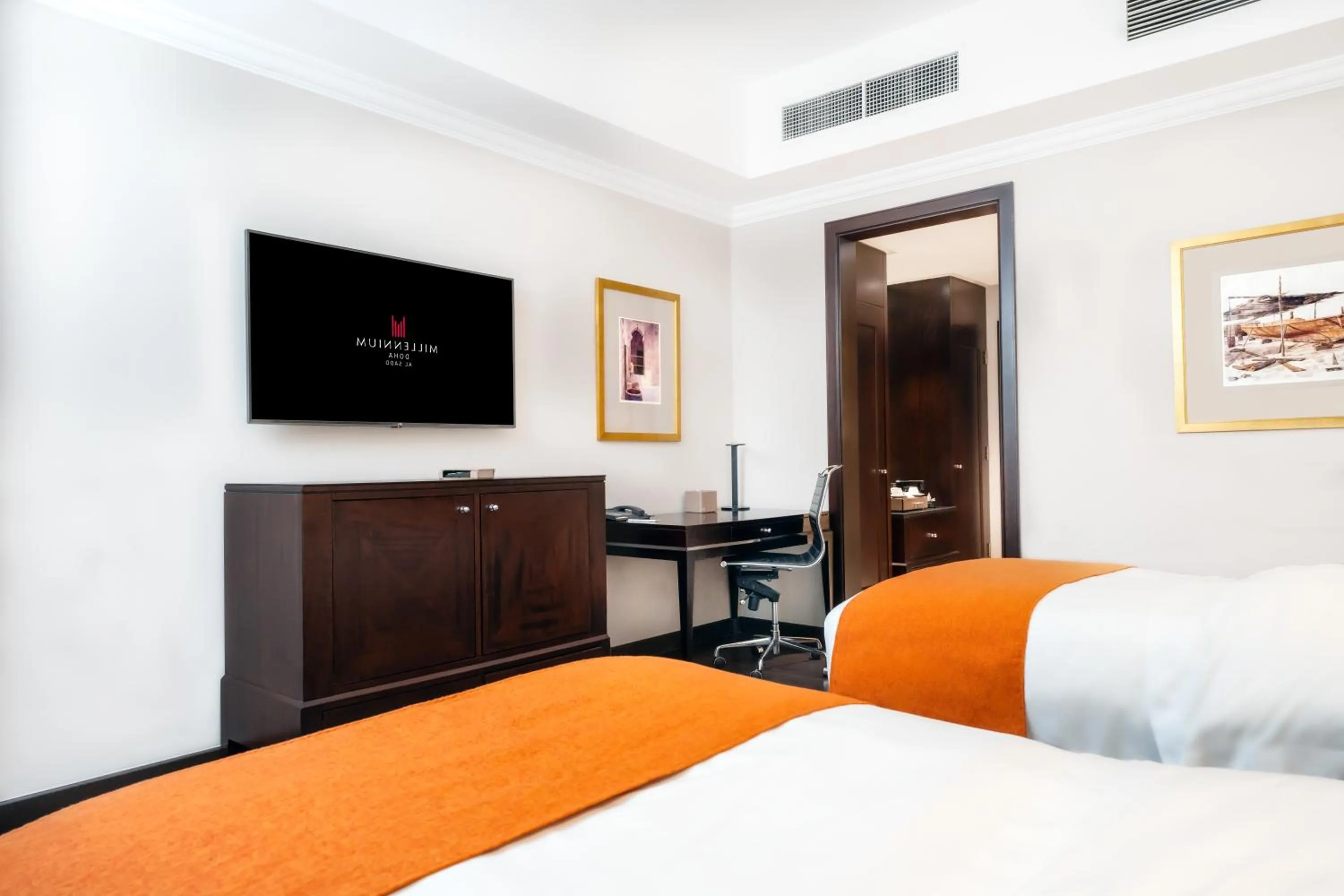 Bed in Millennium Hotel Doha