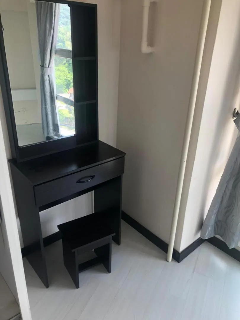 The Ceo Suites