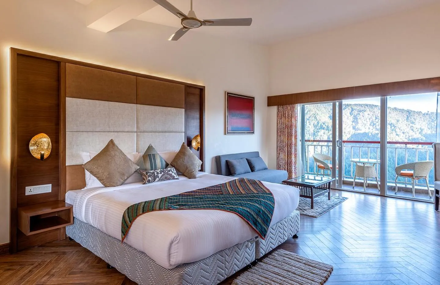 Bedroom, Bed in juSTa Mukteshwar Retreat & Spa