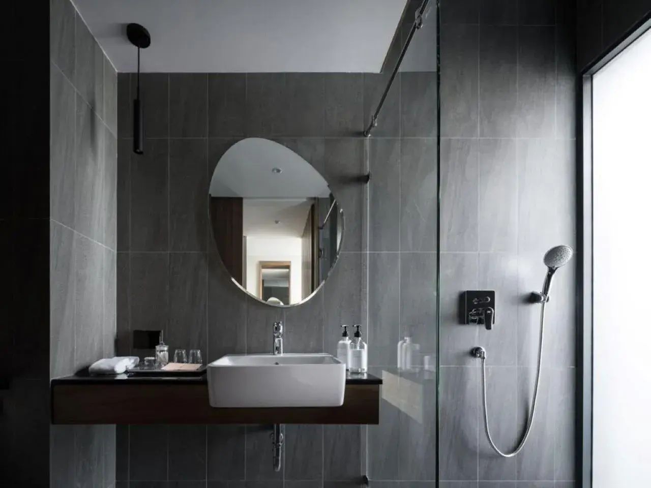 Bathroom in neera retreat hotel Bathroom in neera retreat hotel