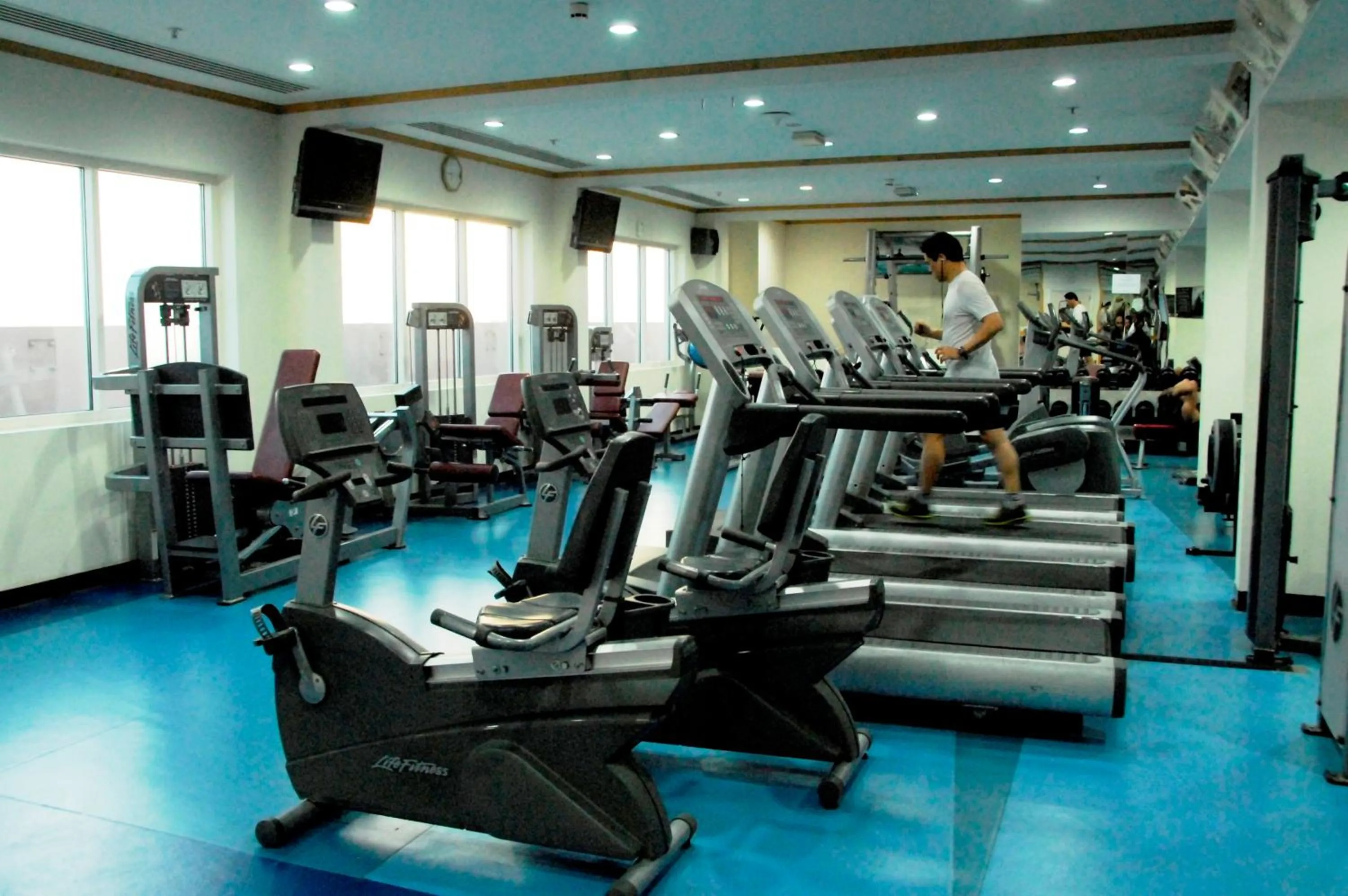 Fitness centre/facilities, Fitness Center/Facilities in Carlton Palace Hotel