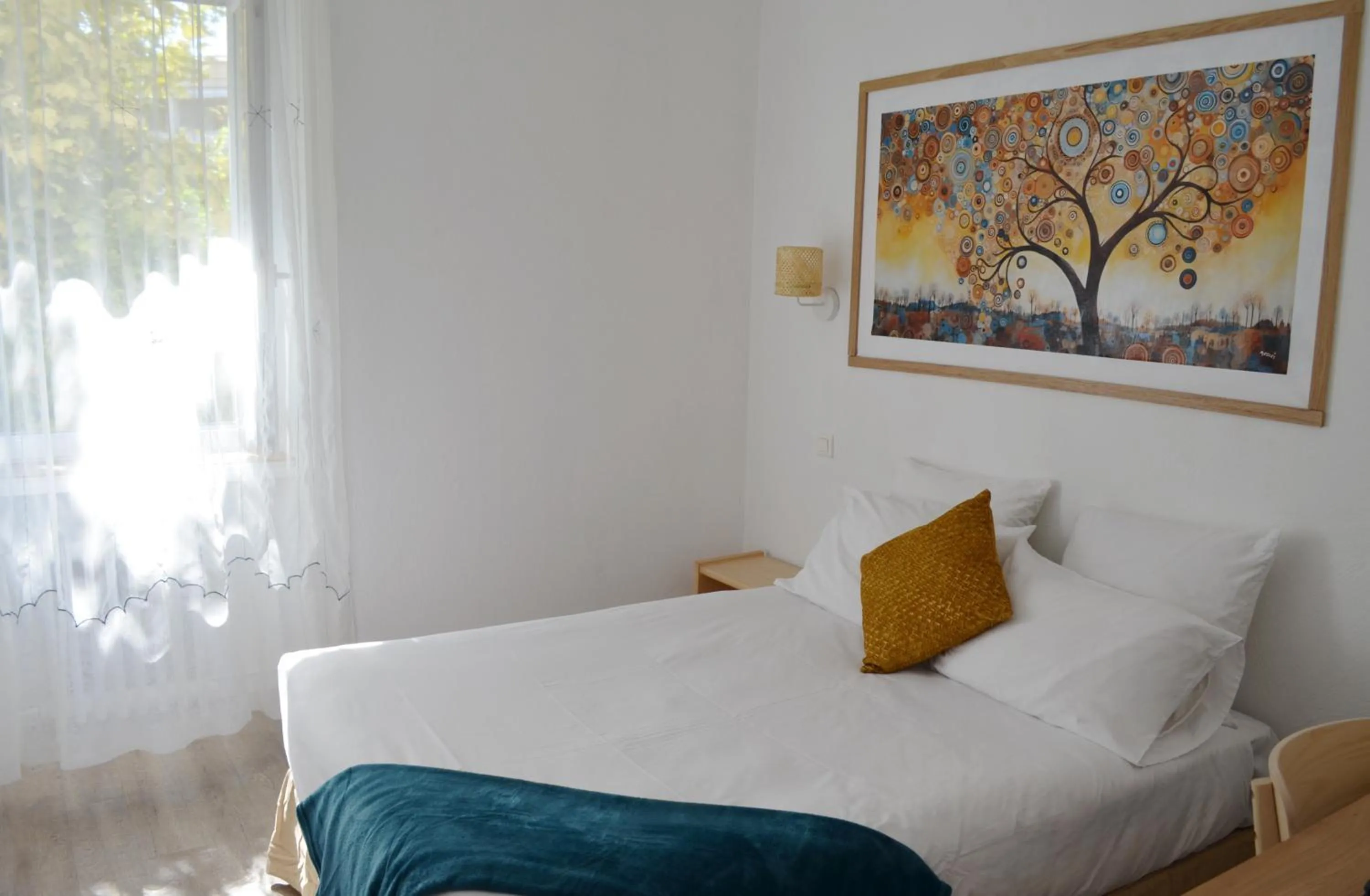 Bed in Hôtel du Parc