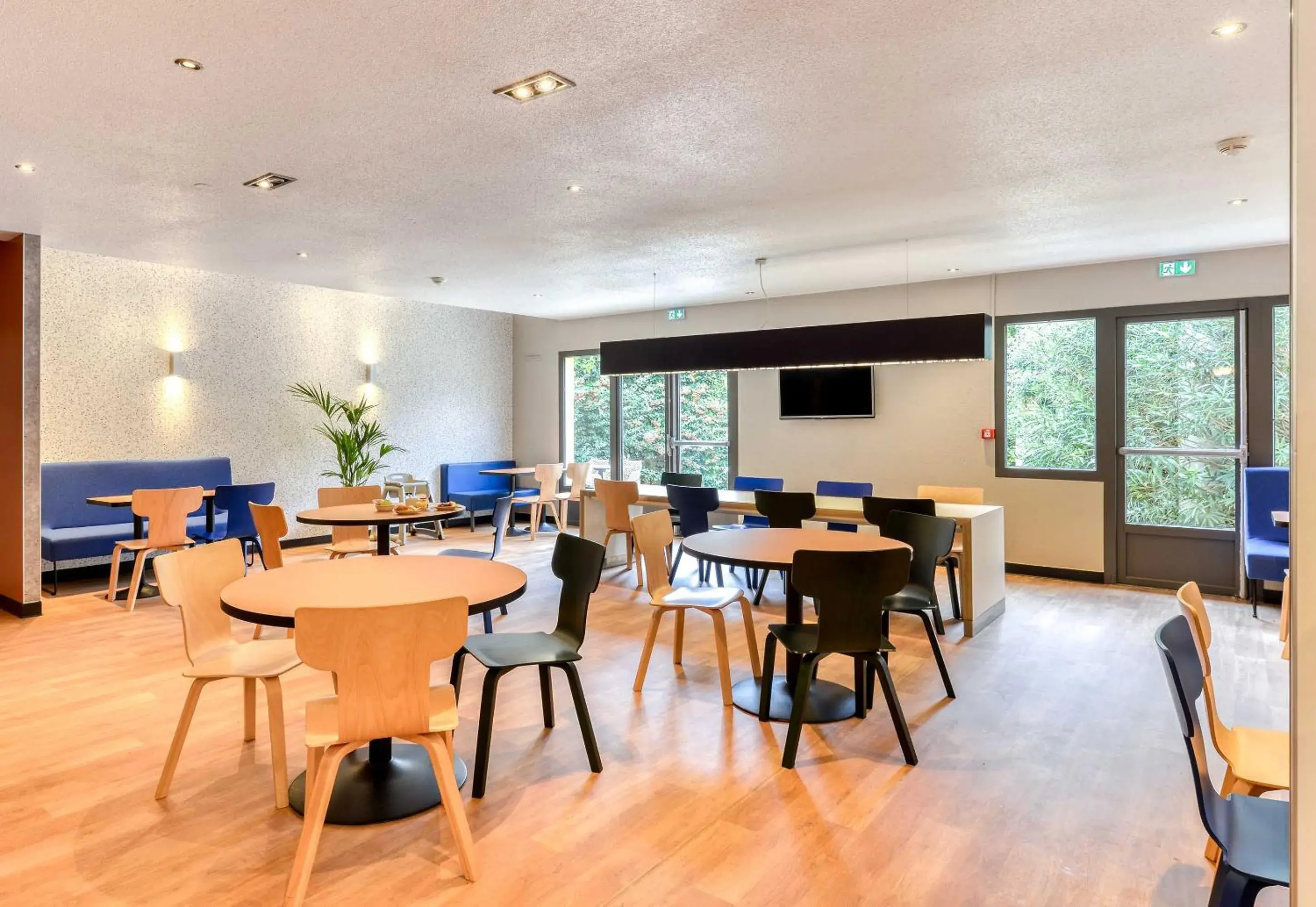 Restaurant/places to eat in B&B HOTEL Montpellier Sud Lattes Restaurant/places to eat in B&B HOTEL Montpellier Sud Lattes