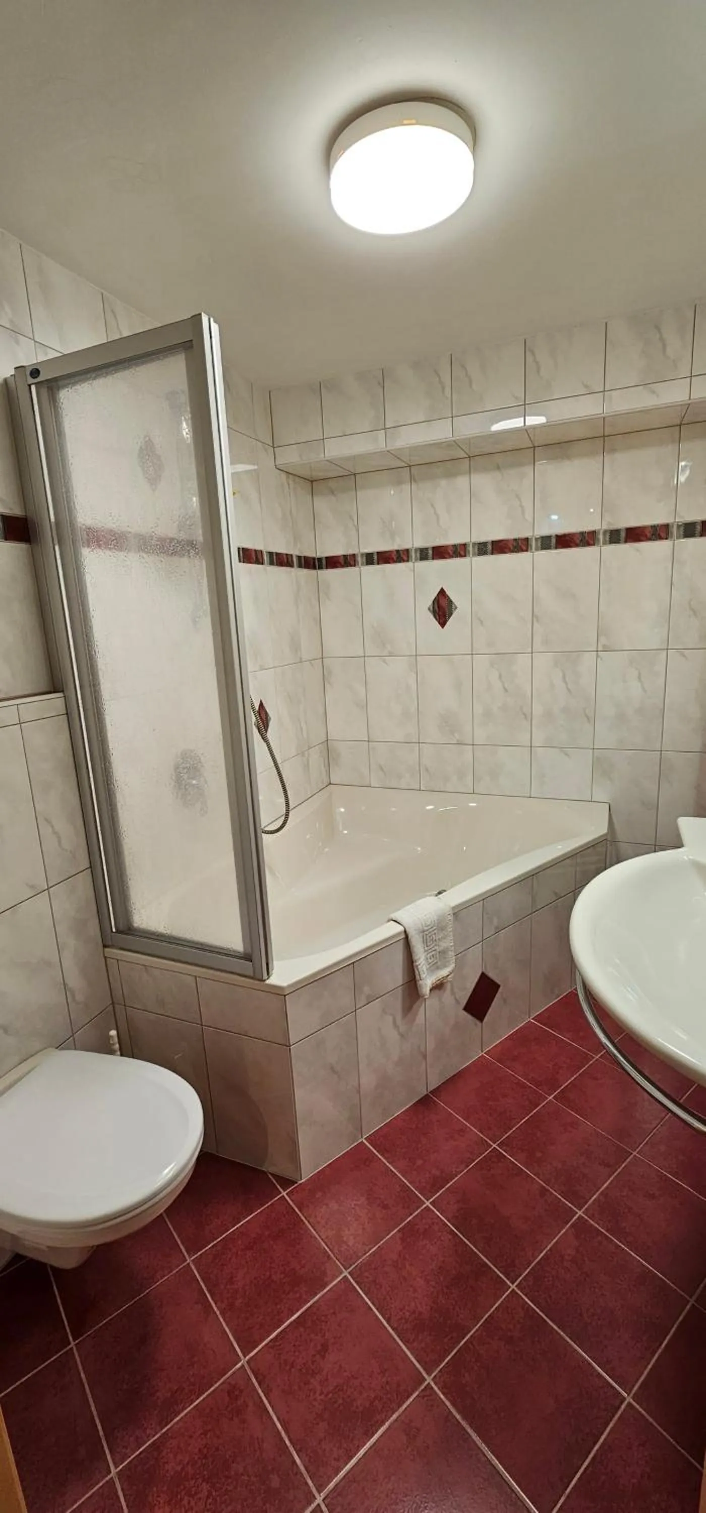 Shower in Hotel-Garni Pramstraller
