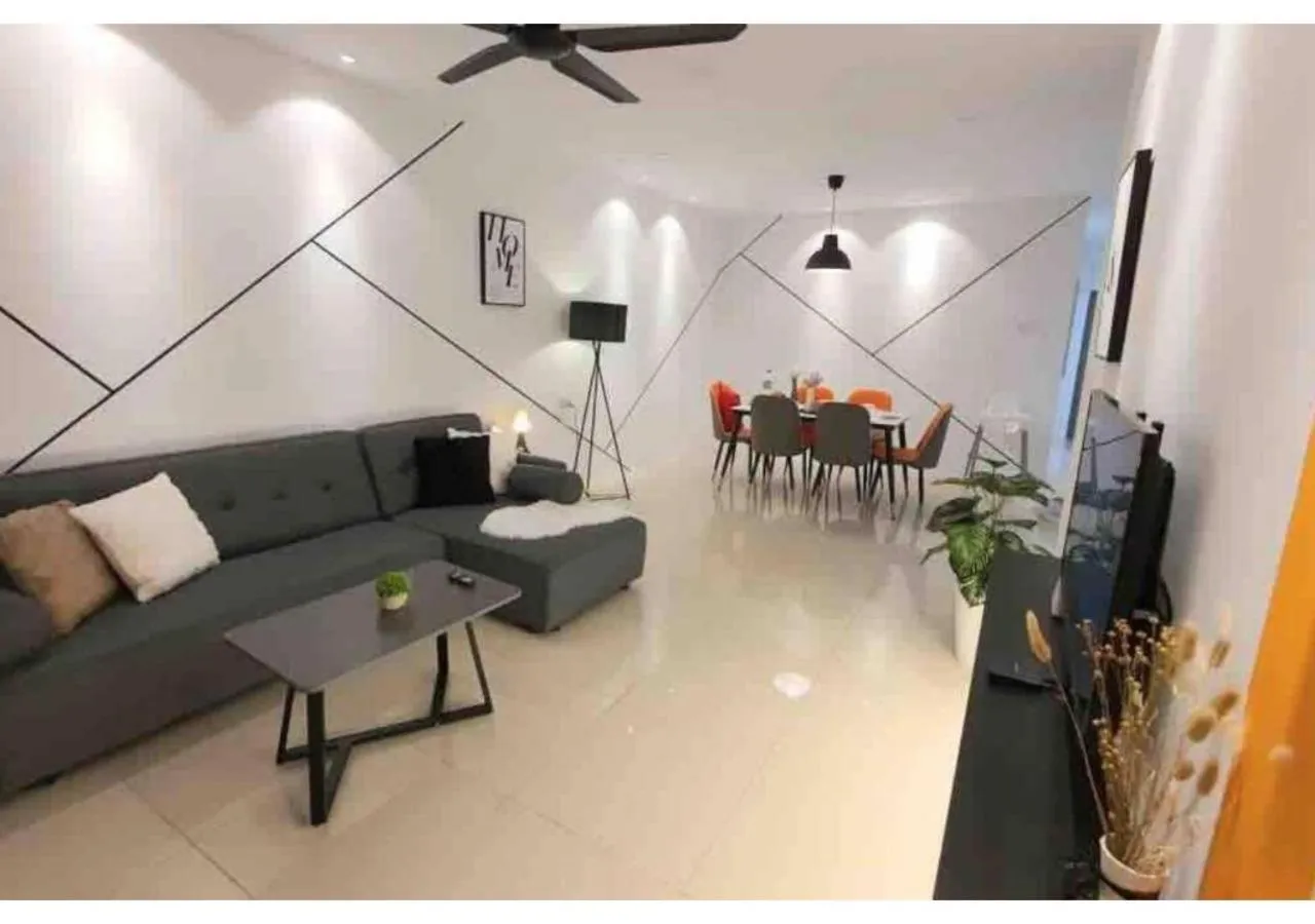 TV and multimedia in Ipoh Waterpark Manhattan Premium Suites by IWH Suites