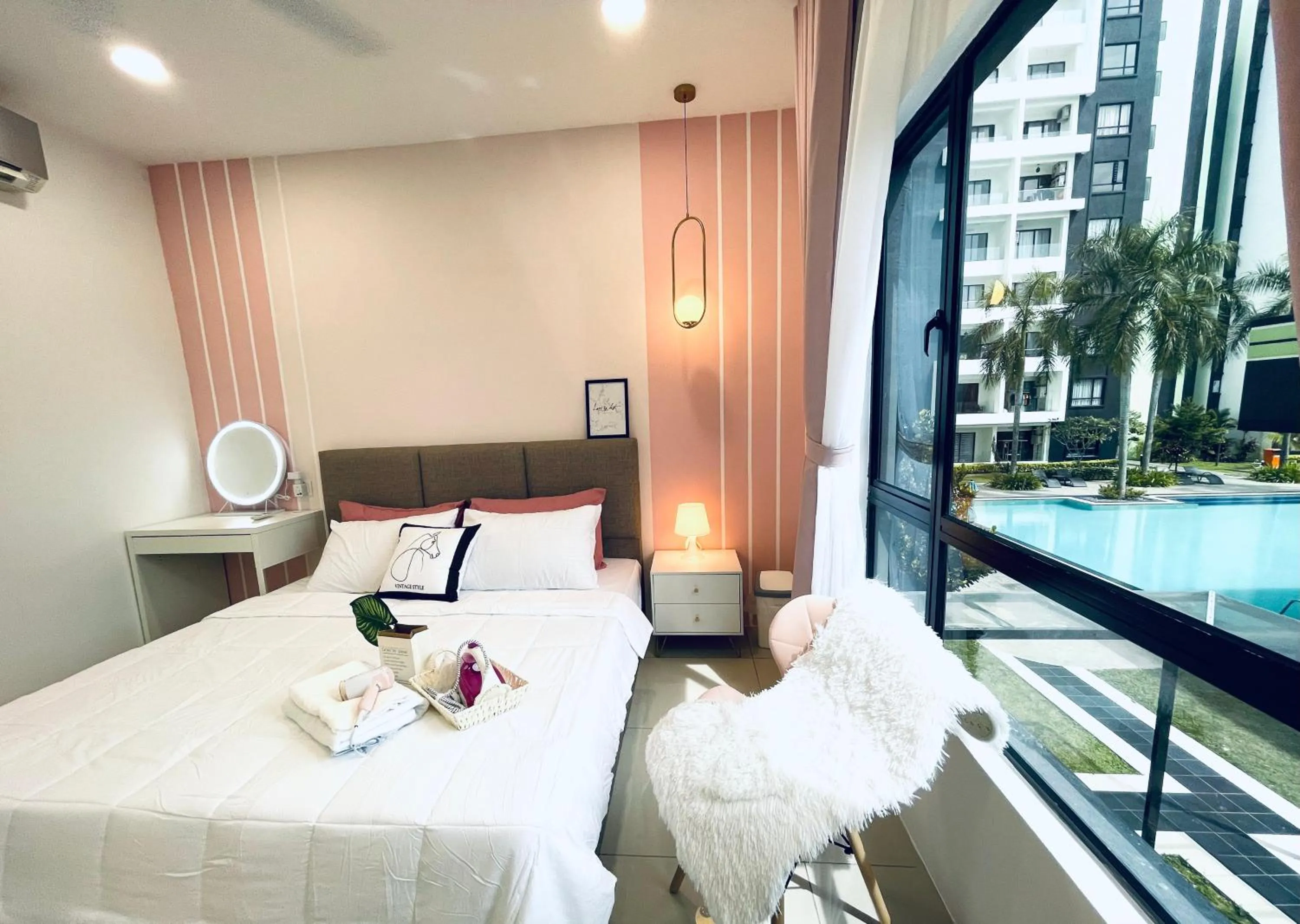 Bed in Ipoh Waterpark Manhattan Premium Suites by IWH Suites