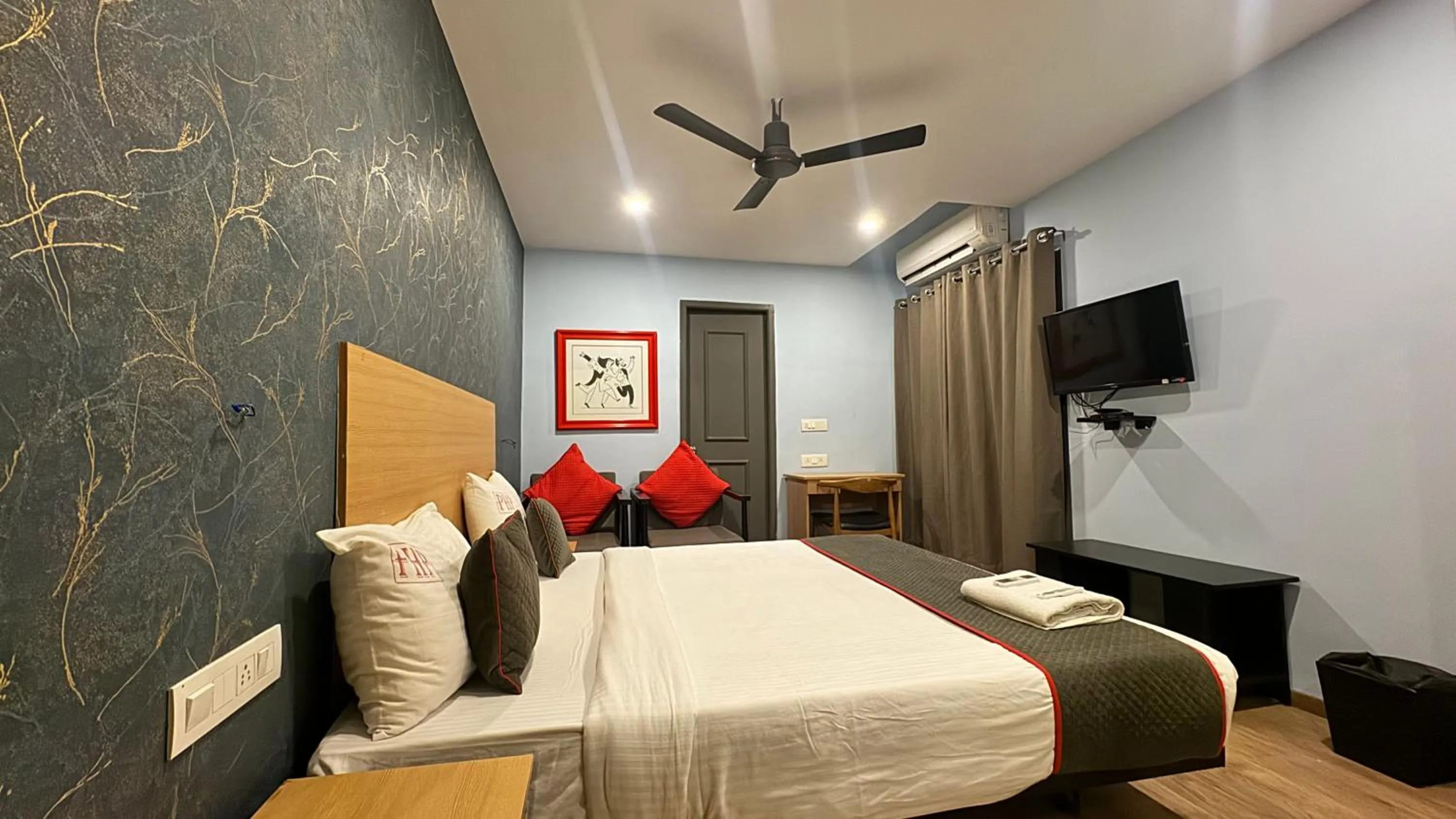 Bedroom, Bed in PHP BOUTIQUE TOWNHOUSE