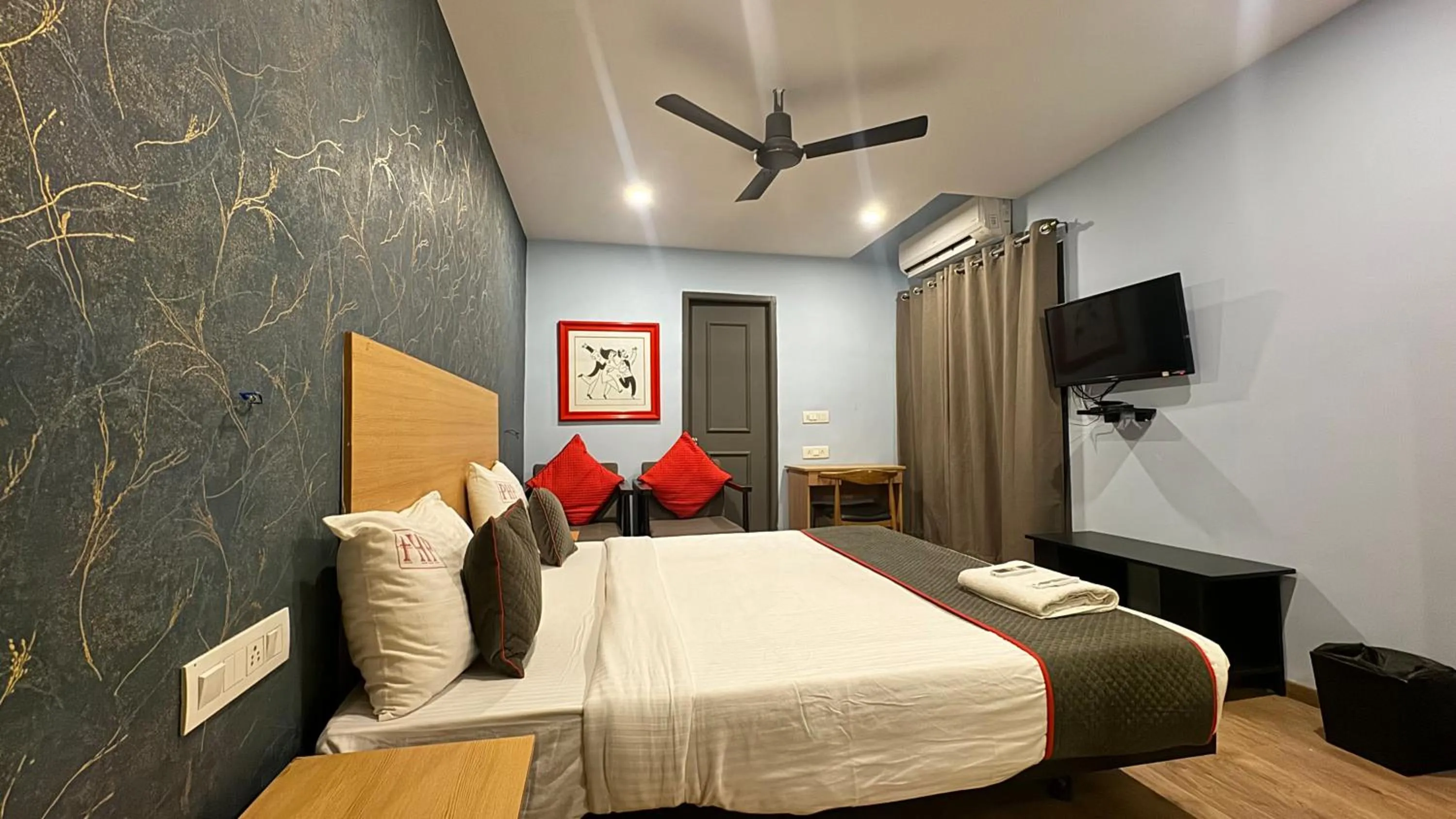 Bedroom, Bed in PHP BOUTIQUE TOWNHOUSE