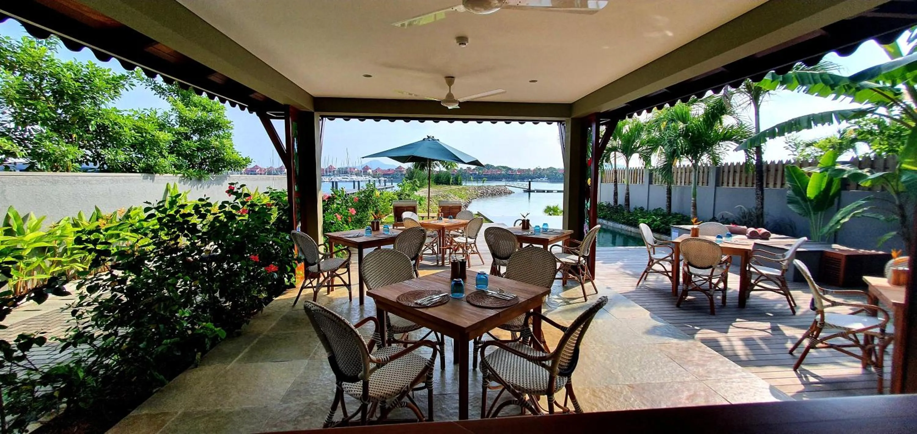 Restaurant/places to eat in JA Enchanted Waterfront Seychelles