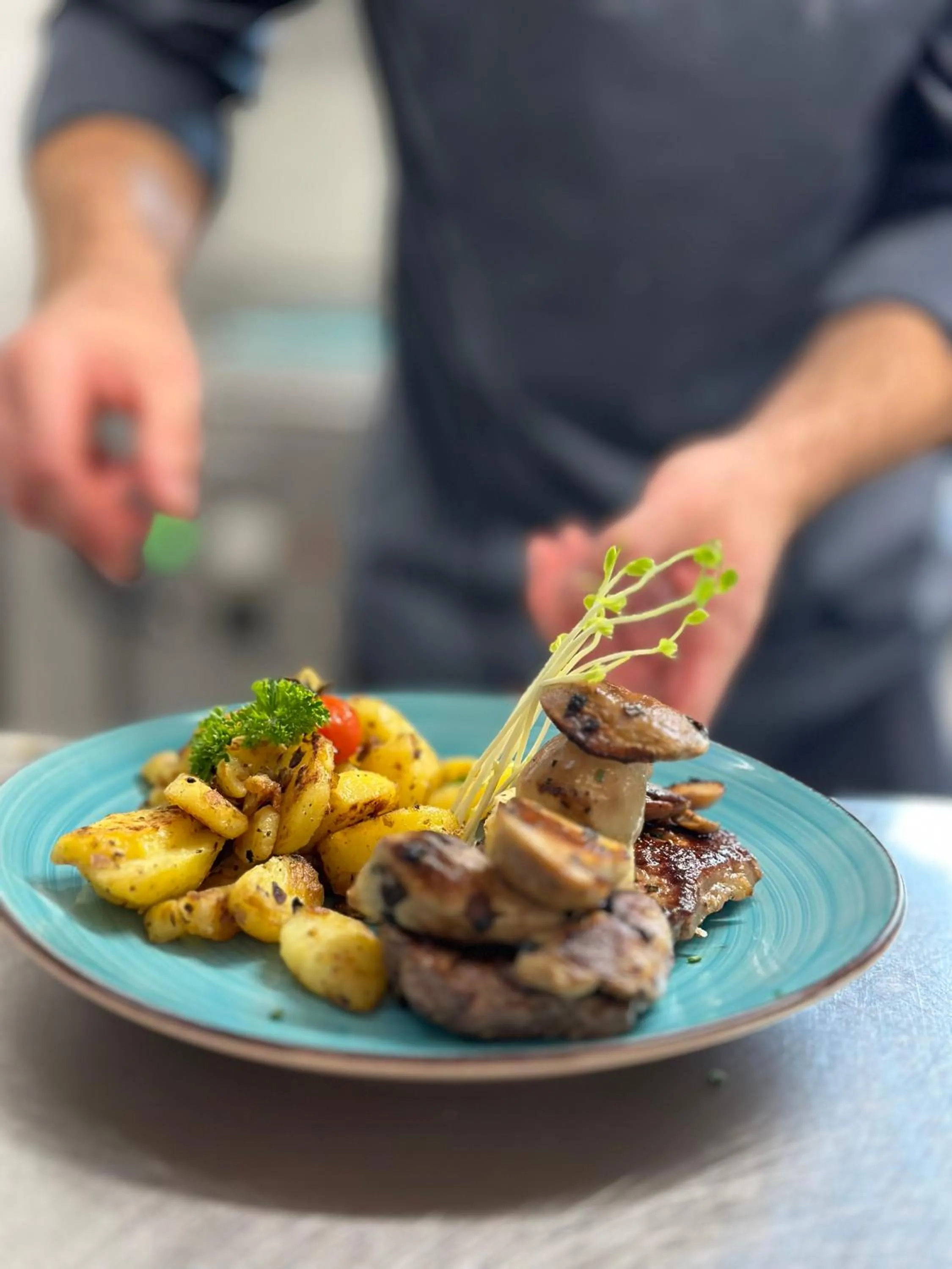 Restaurant/places to eat in Römercastell Wirtshaus & Hotel