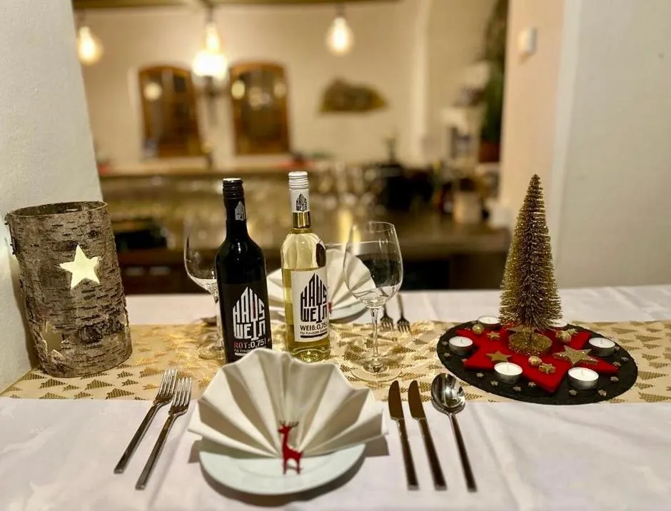 Food and drinks in Römercastell Wirtshaus & Hotel