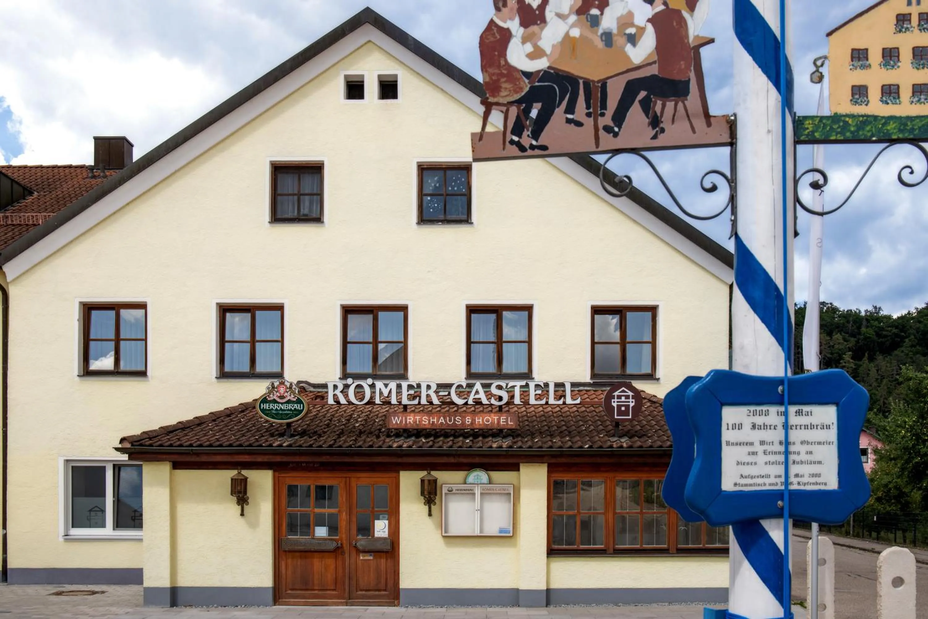 Property building in Römercastell Wirtshaus & Hotel