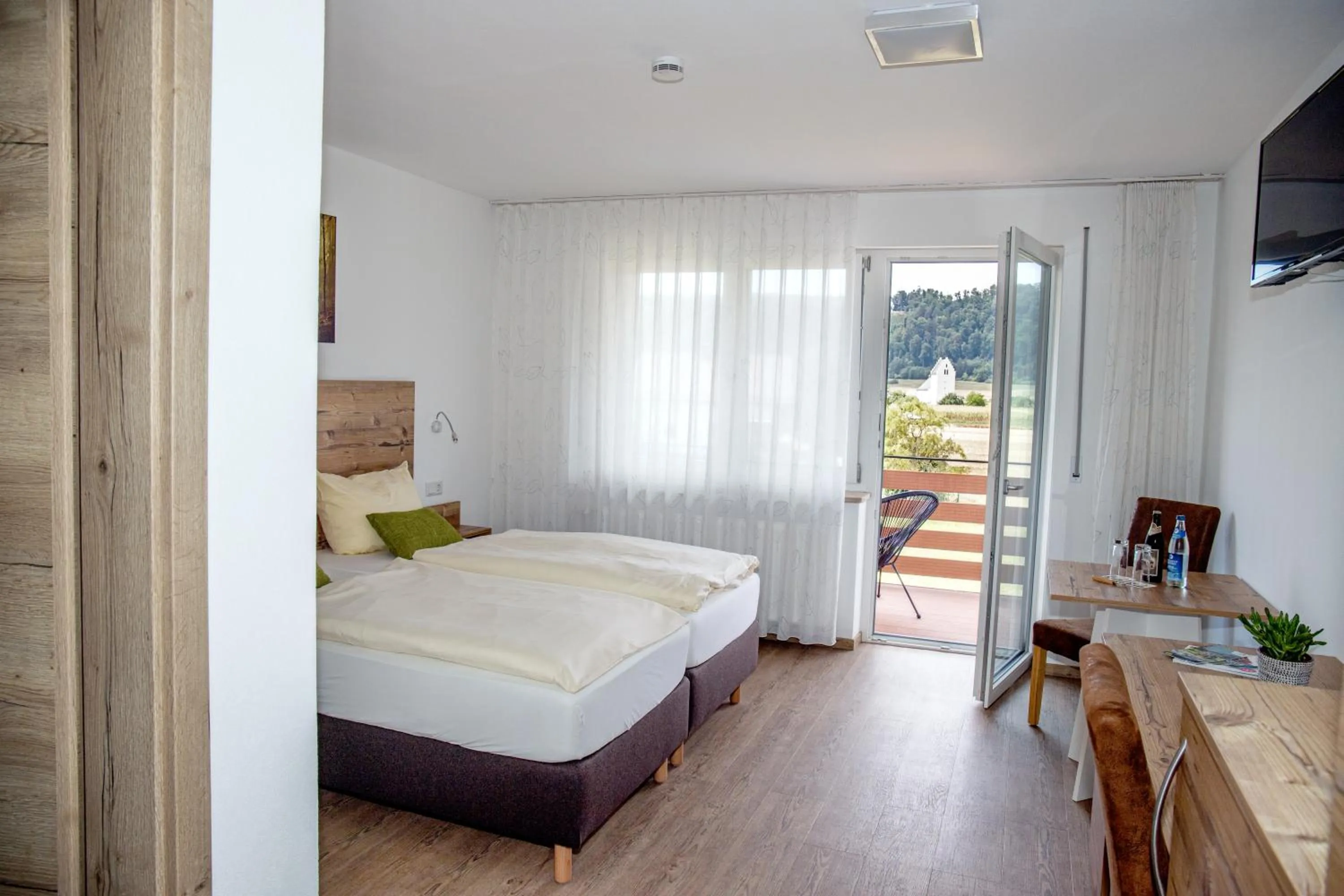 Staff, Bed in Römercastell Wirtshaus & Hotel