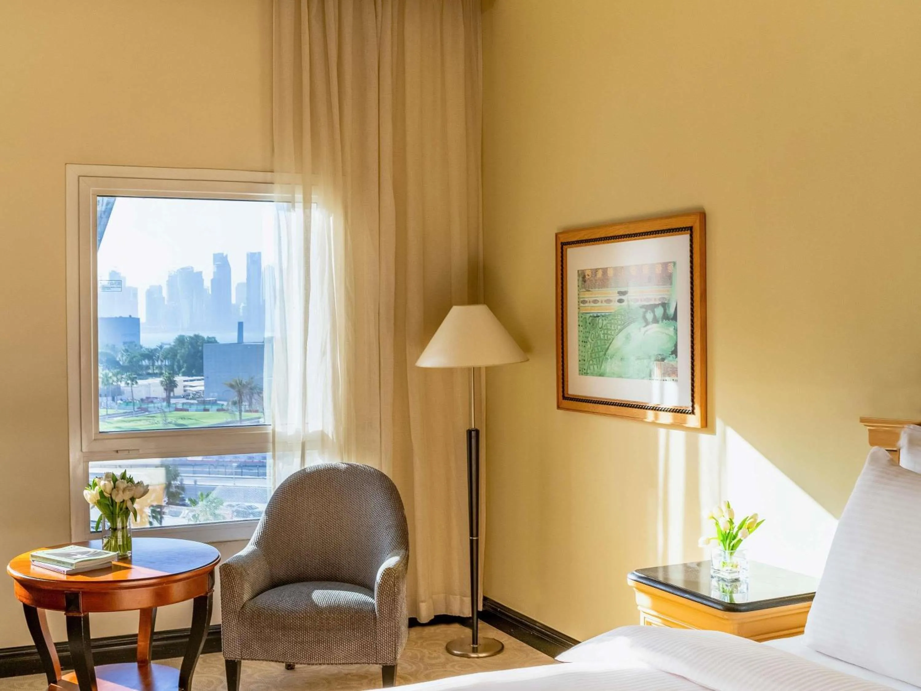 Bedroom, Bed in Mövenpick Hotel Doha