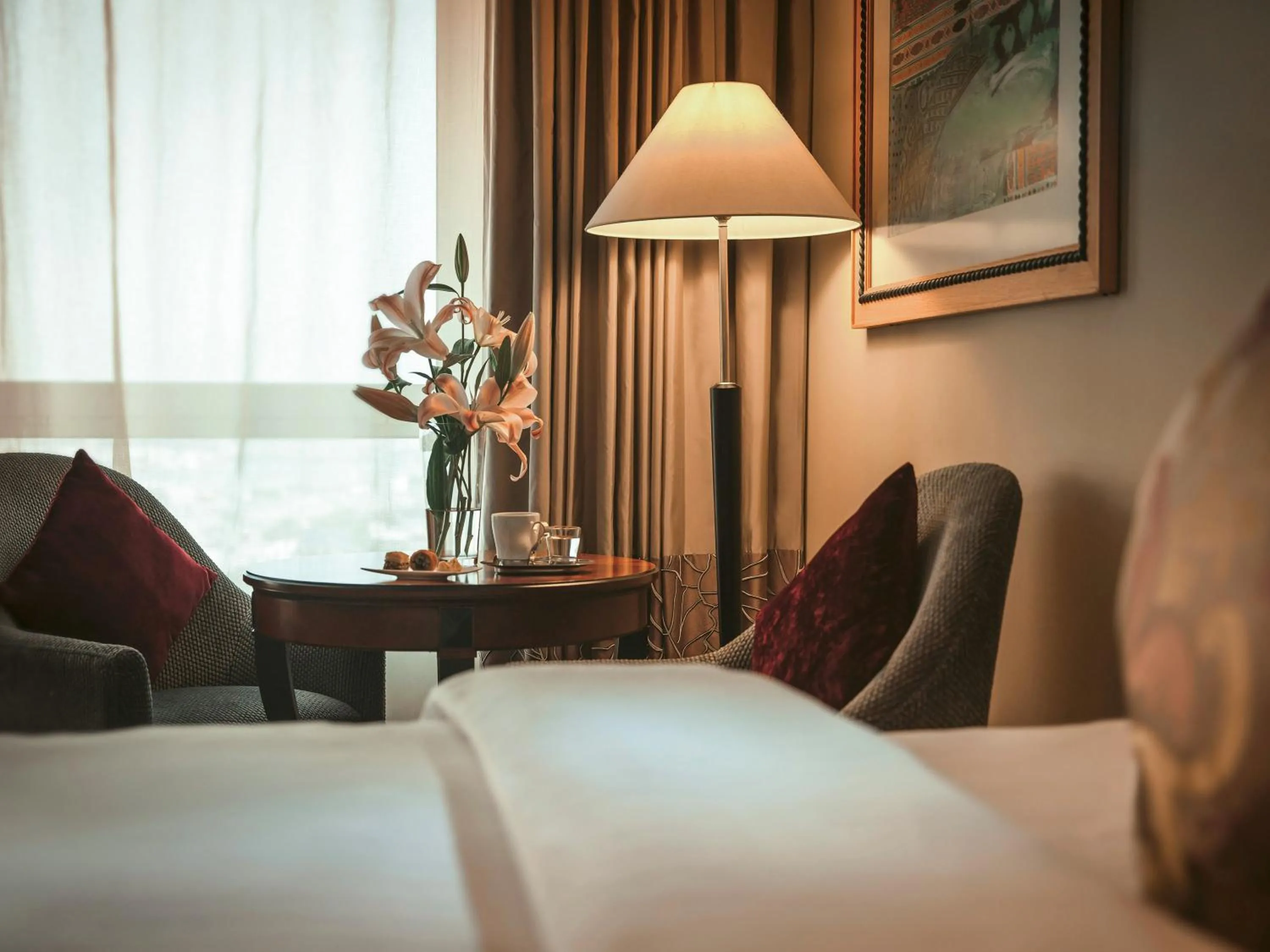 Bed in Mövenpick Hotel Doha