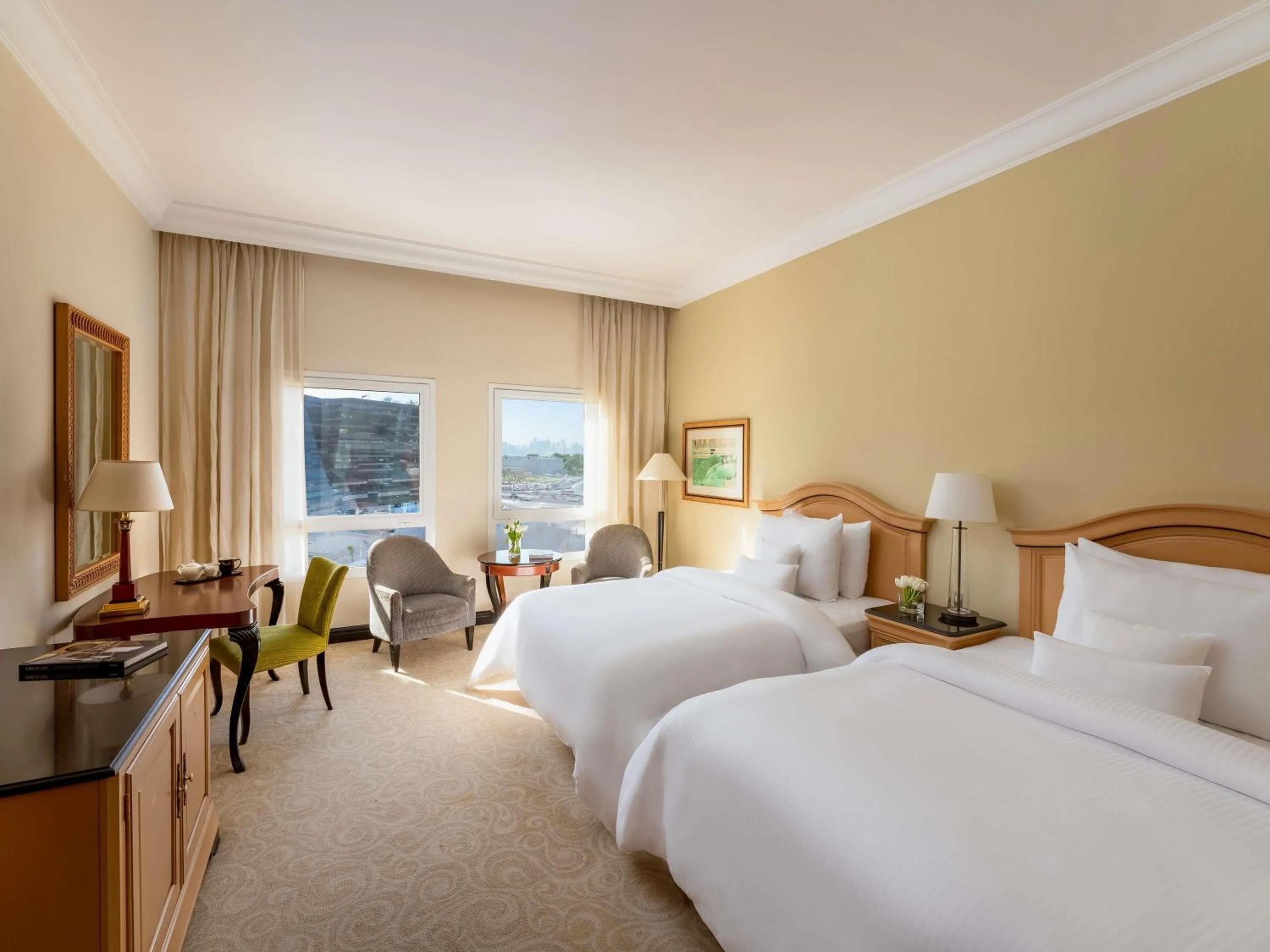 Bedroom, Bed in Mövenpick Hotel Doha