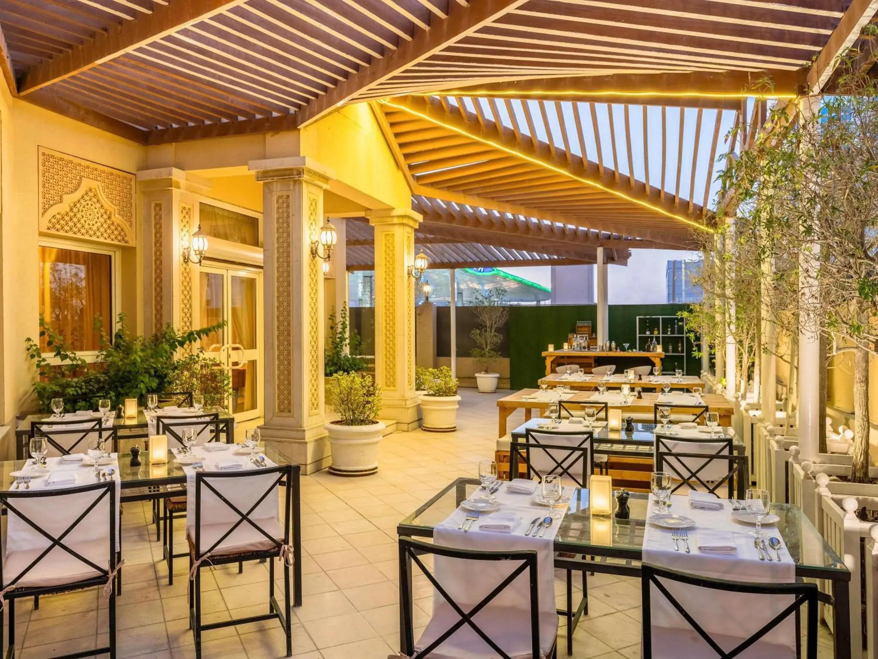 Restaurant/places to eat in Mövenpick Hotel Doha Restaurant/places to eat in Mövenpick Hotel Doha