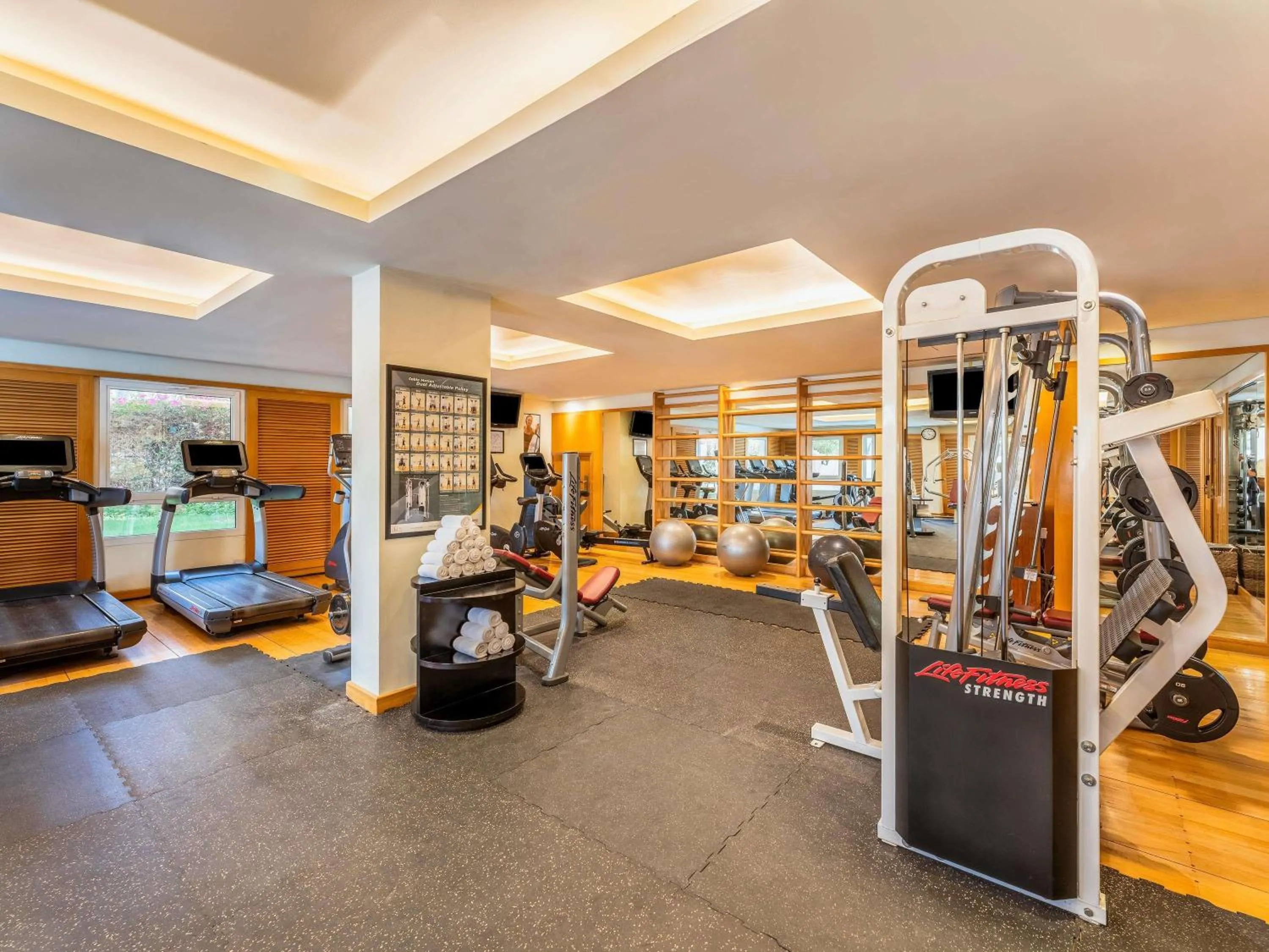 Fitness centre/facilities in Mövenpick Hotel Doha