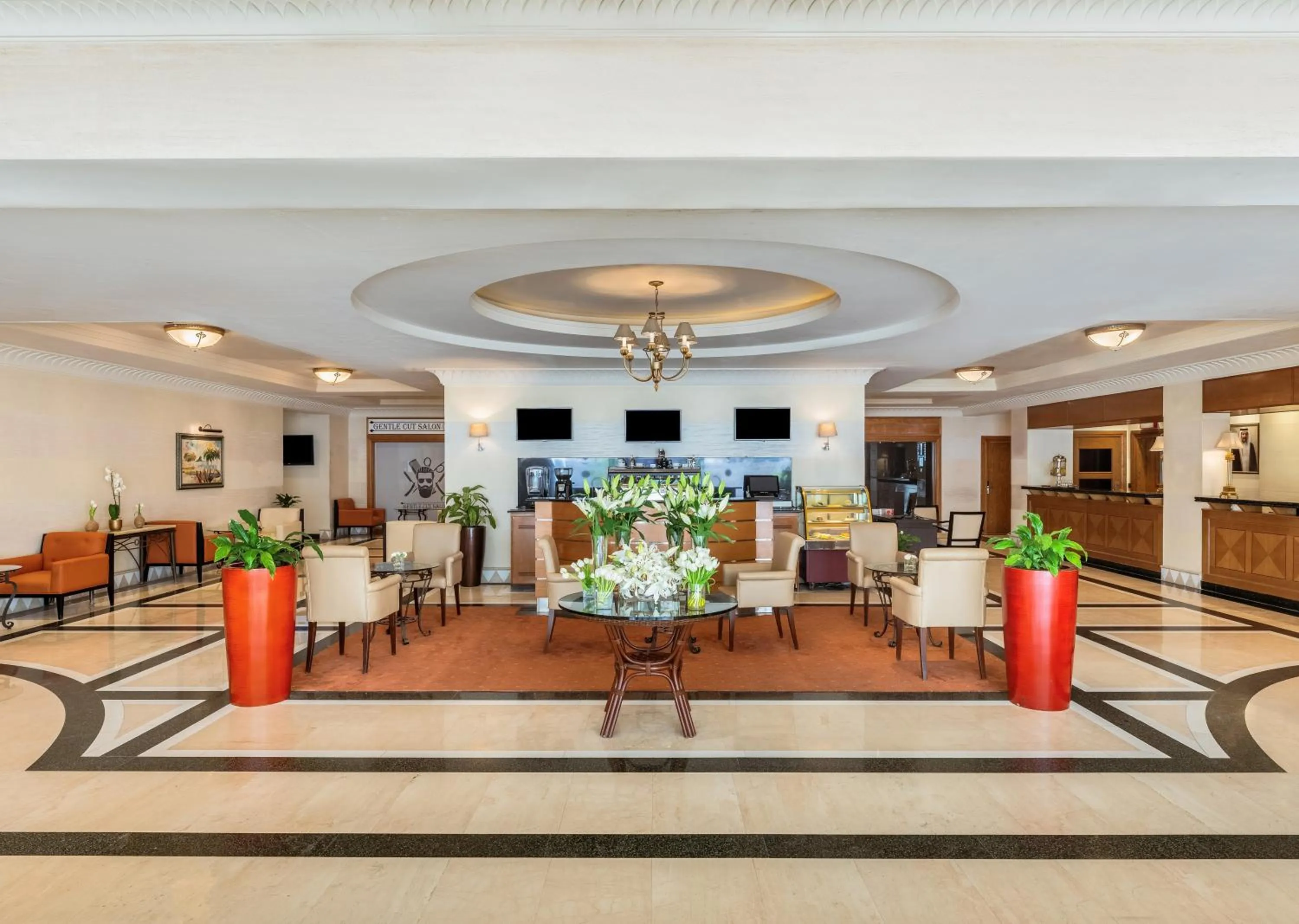 Lobby or reception in Mövenpick Hotel Doha