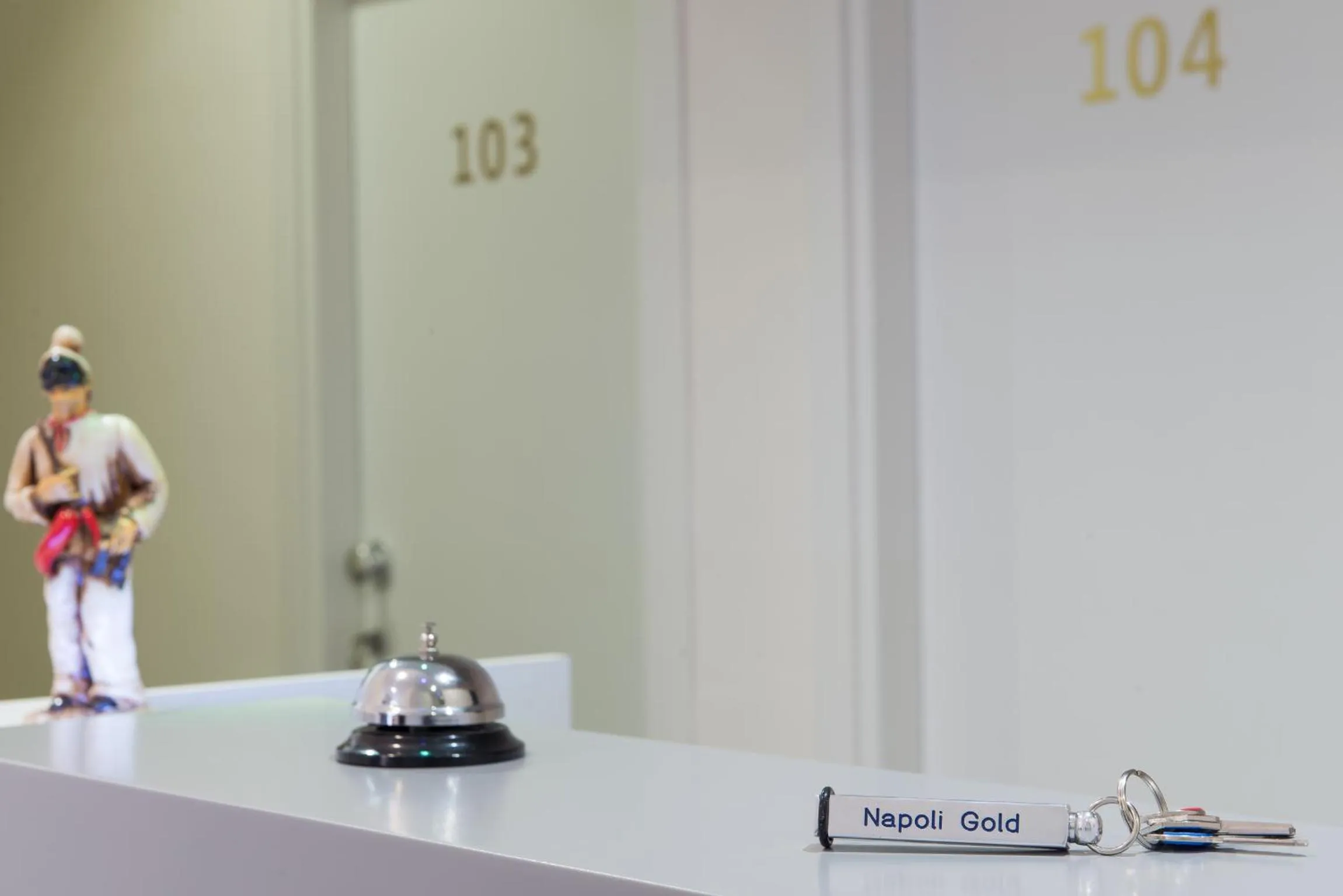 Decorative detail in Napoli's Gold