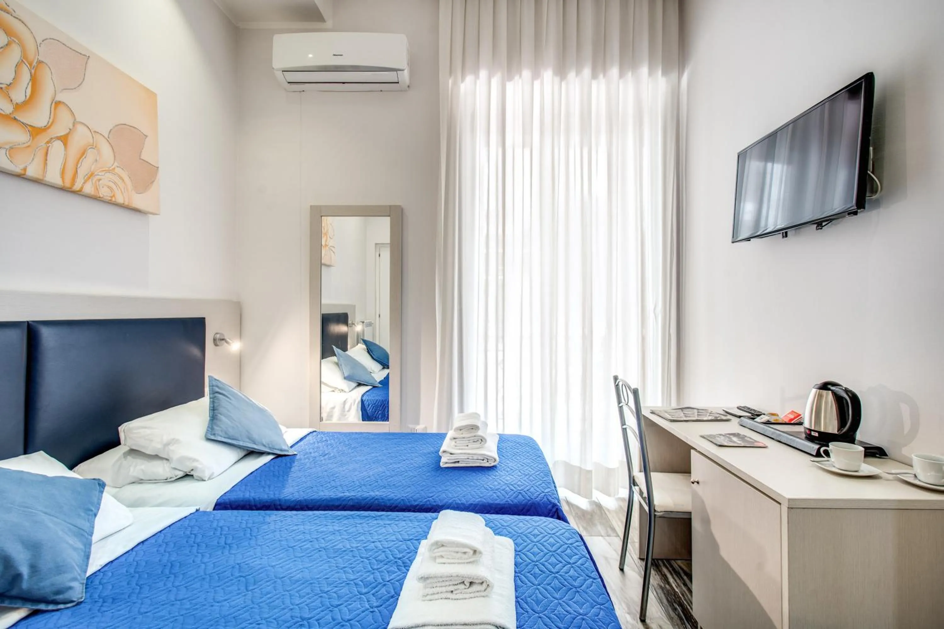 Coffee/tea facilities, Bed in Napoli's Gold