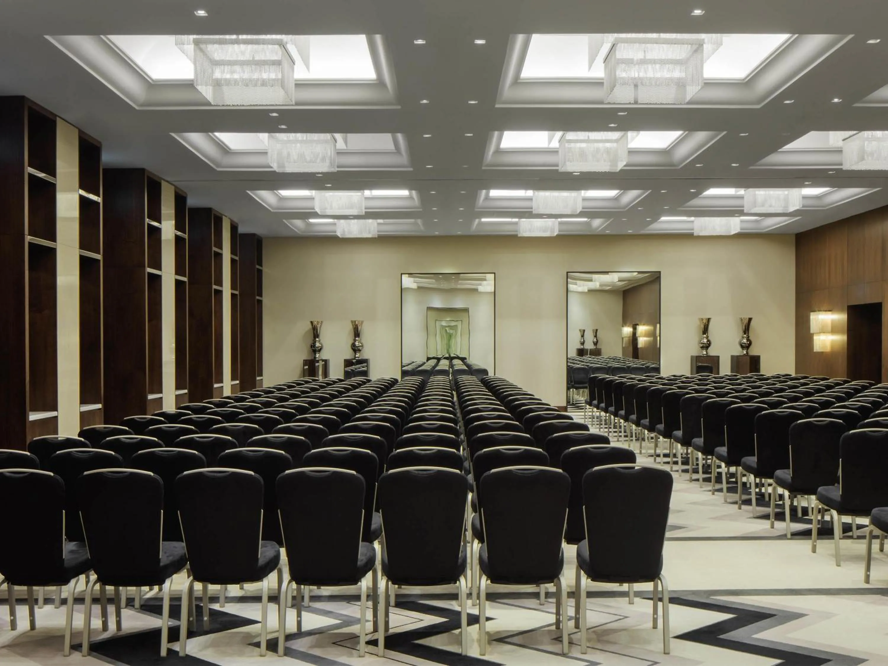 Meeting/conference room in Pullman Dubai Creek City Centre