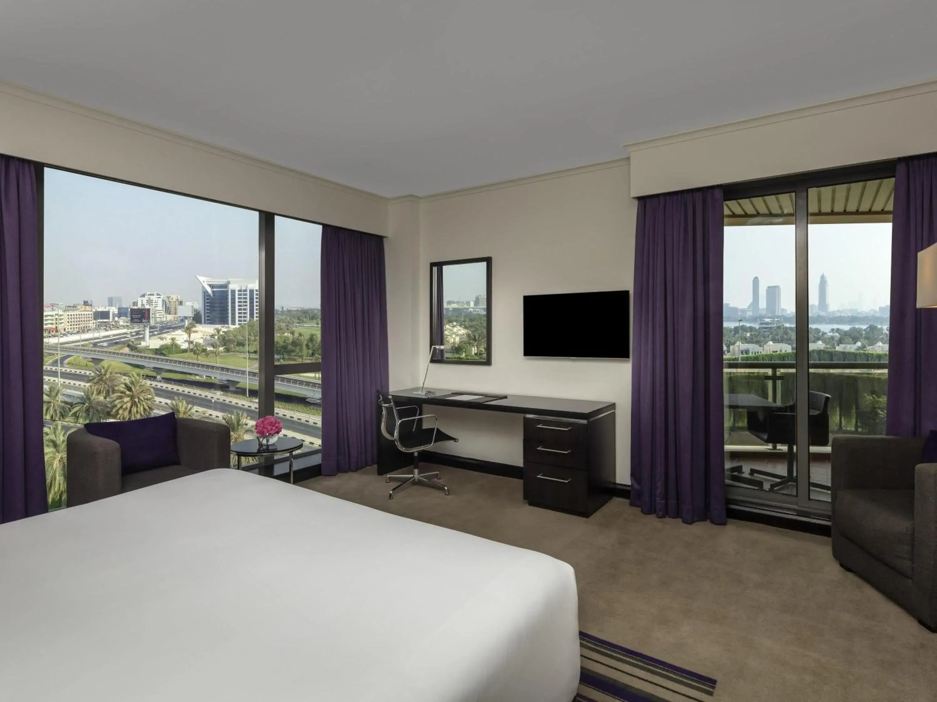 Bedroom, Bed in Pullman Dubai Creek City Centre Bedroom, Bed in Pullman Dubai Creek City Centre