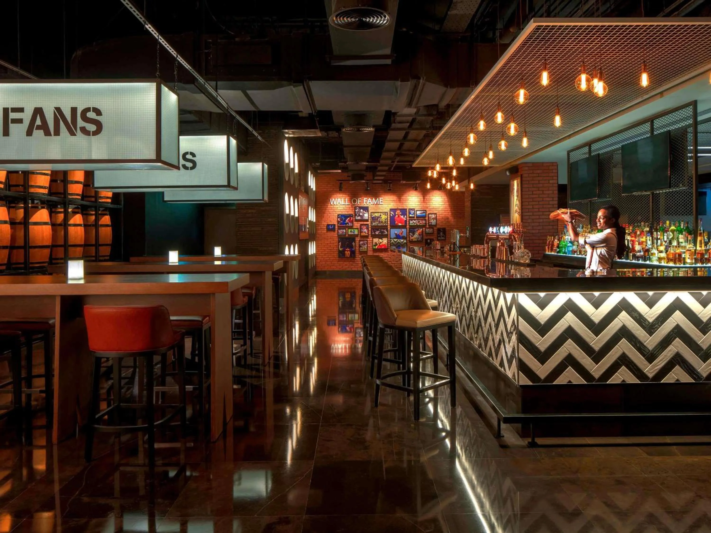 Lounge or bar in Pullman Dubai Creek City Centre