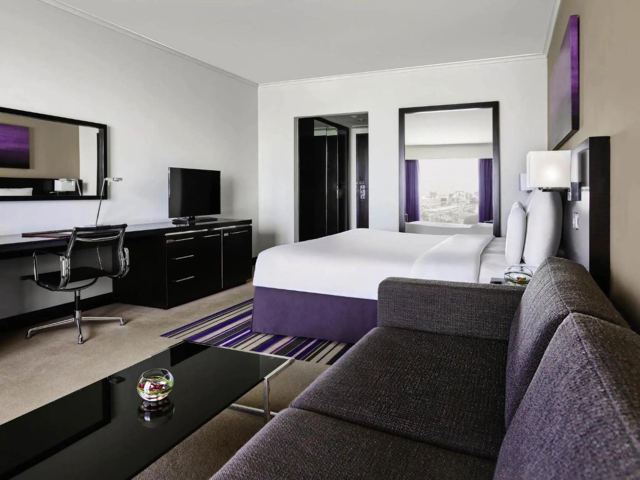 Bedroom, Bed in Pullman Dubai Creek City Centre