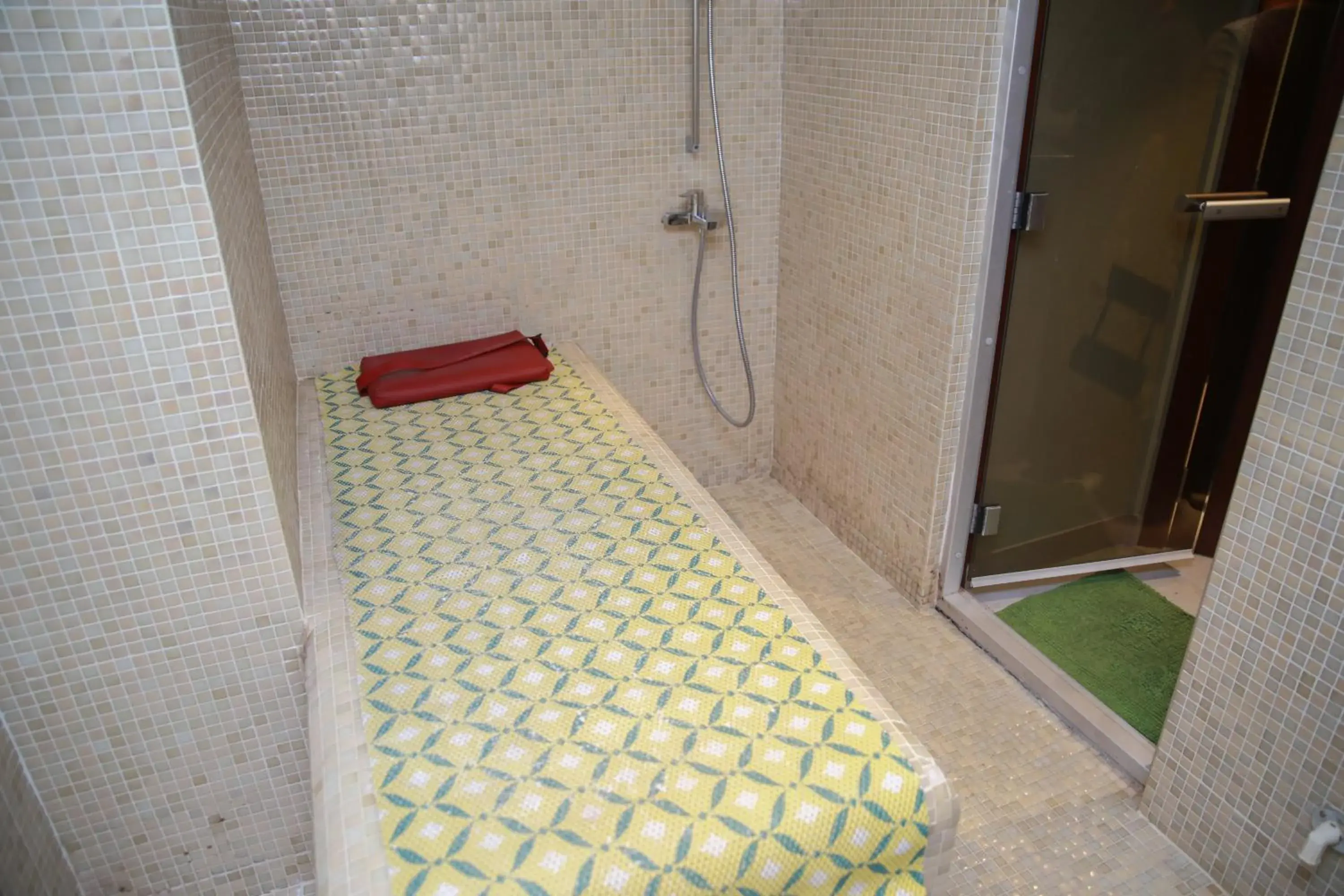 Spa and wellness centre/facilities, Bed in Versailles by Vieras Hotel Spa and wellness centre/facilities, Bed in Versailles by Vieras Hotel