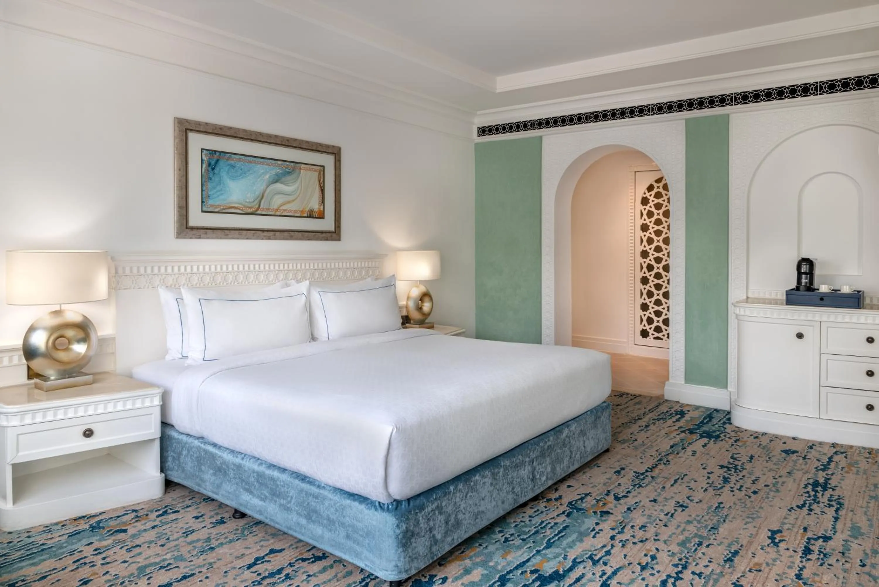 Bed in Al Habtoor Grand Resort, Autograph Collection