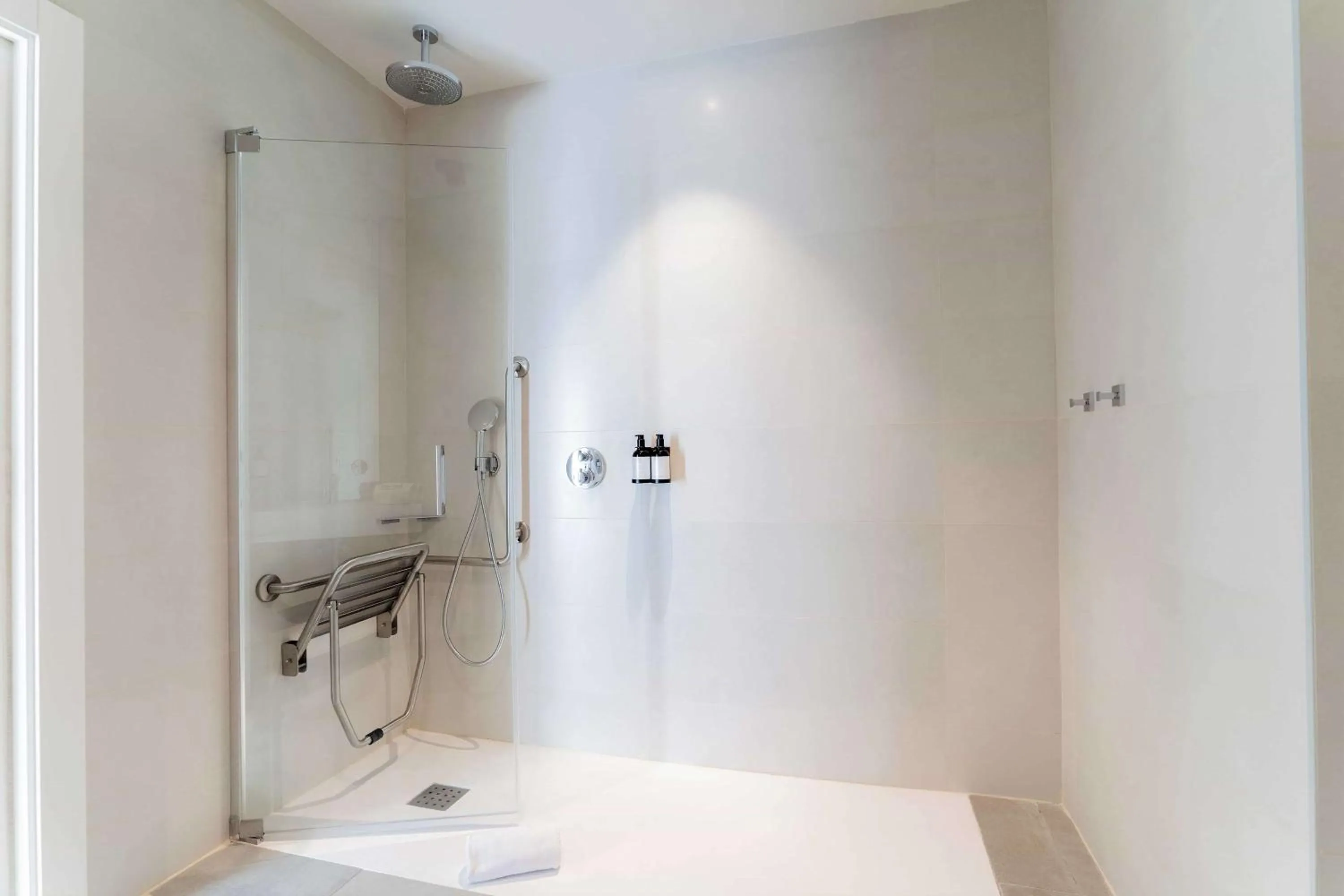 Bathroom in Barceló Conil Playa - Adults Recommended