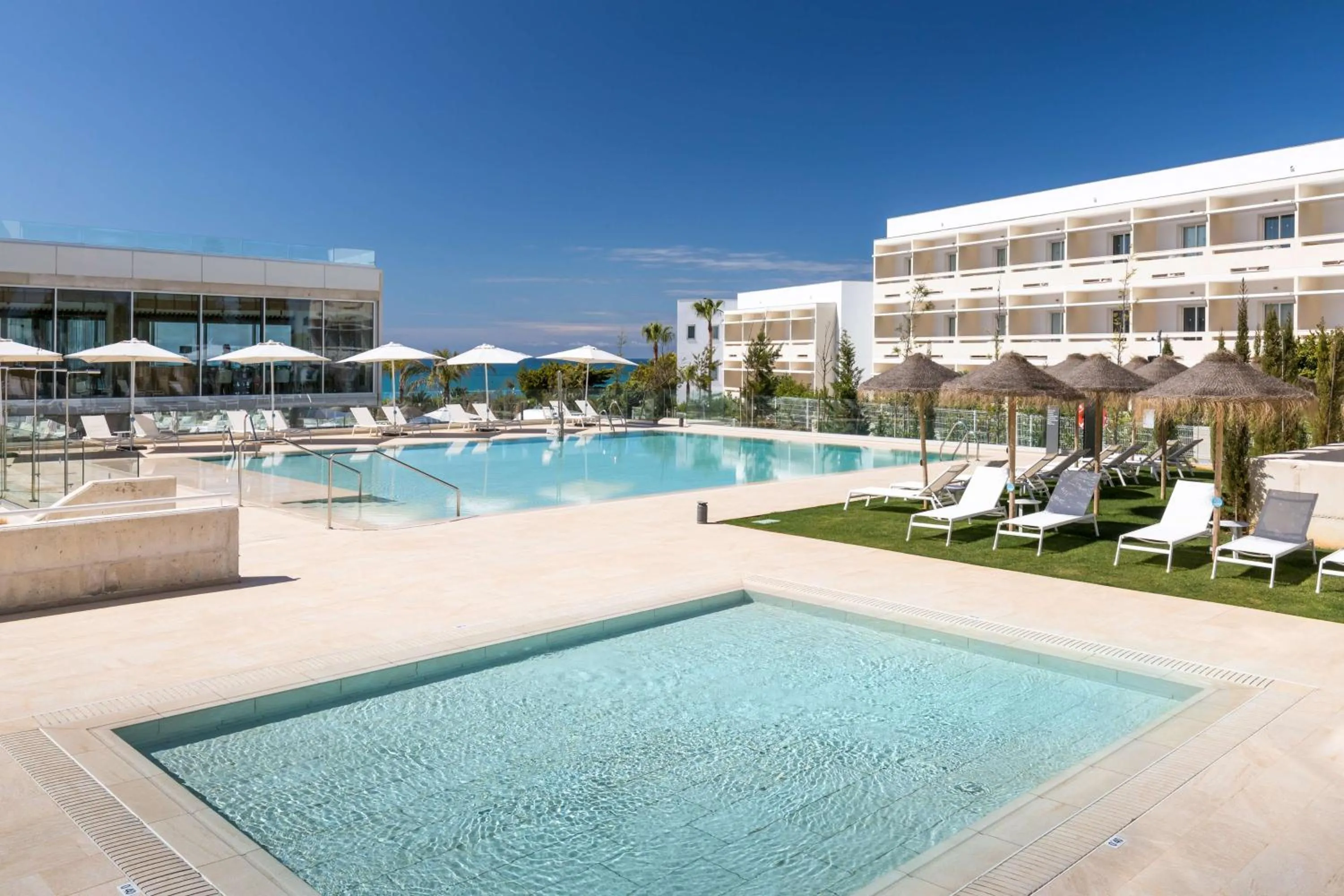 Property building in Barceló Conil Playa - Adults Recommended