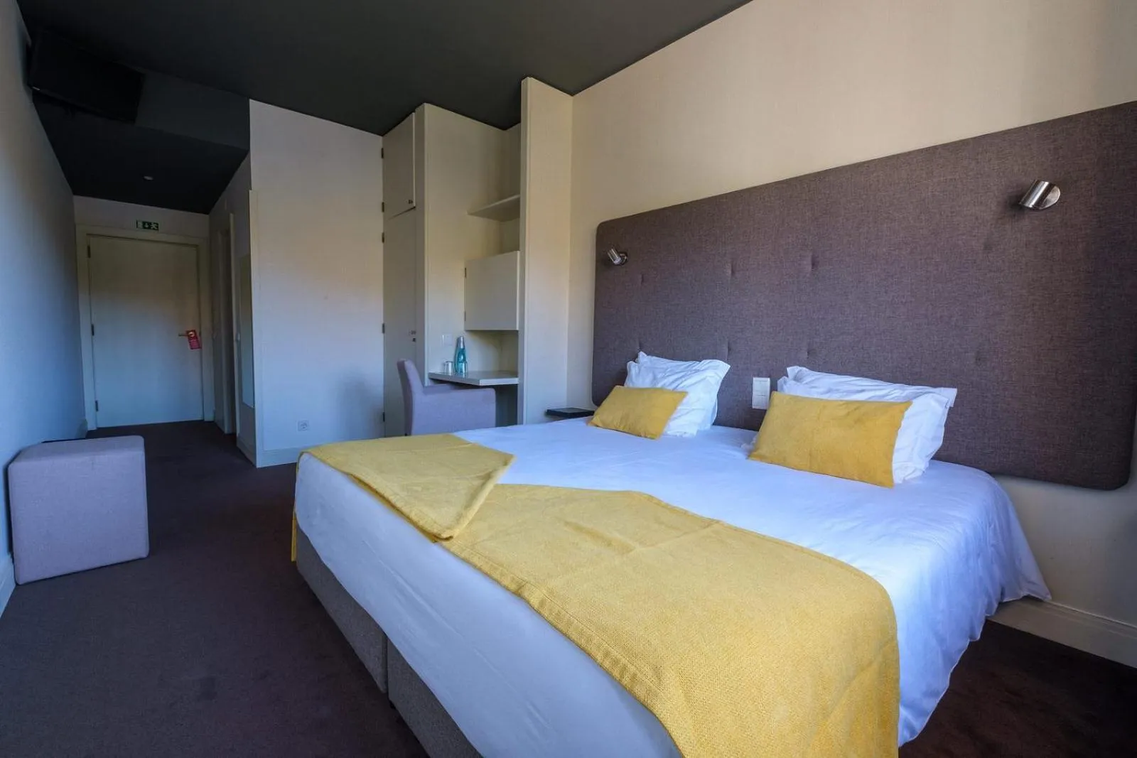 Bedroom, Bed in Vilar Oporto Hotel