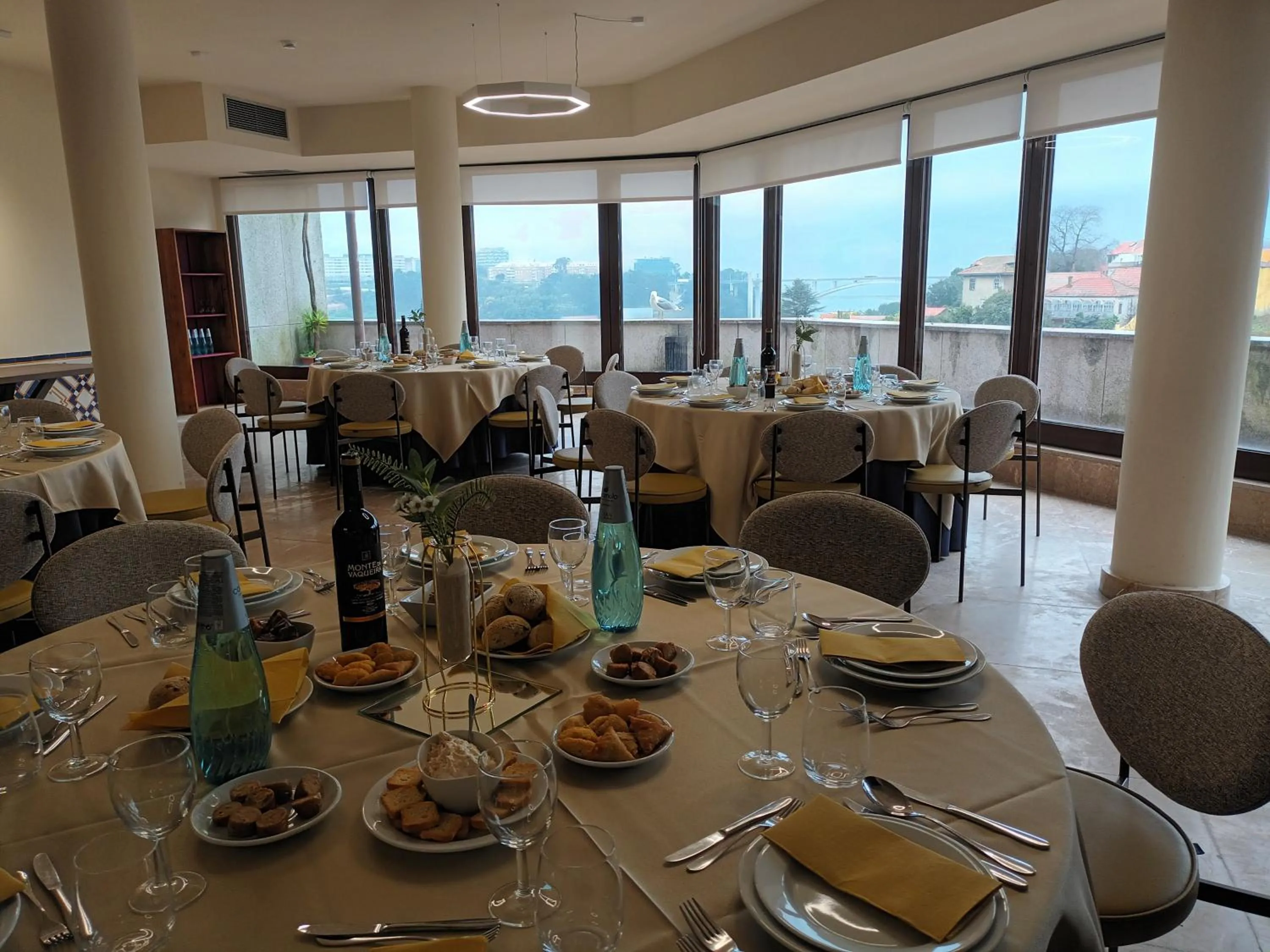 Property building in Vilar Oporto Hotel