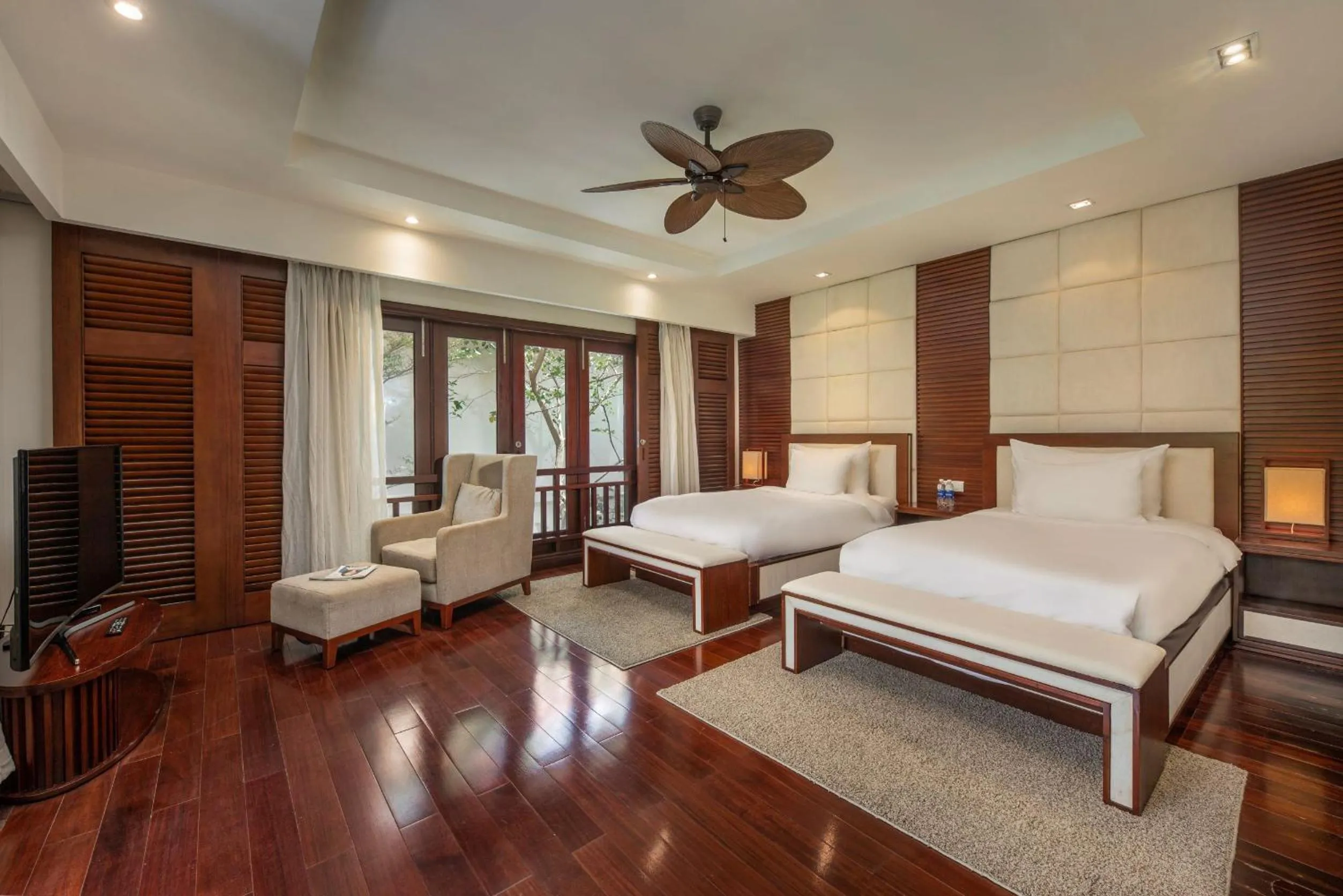 Communal lounge/ TV room in Abogo Resort Villas Luxury Da Nang