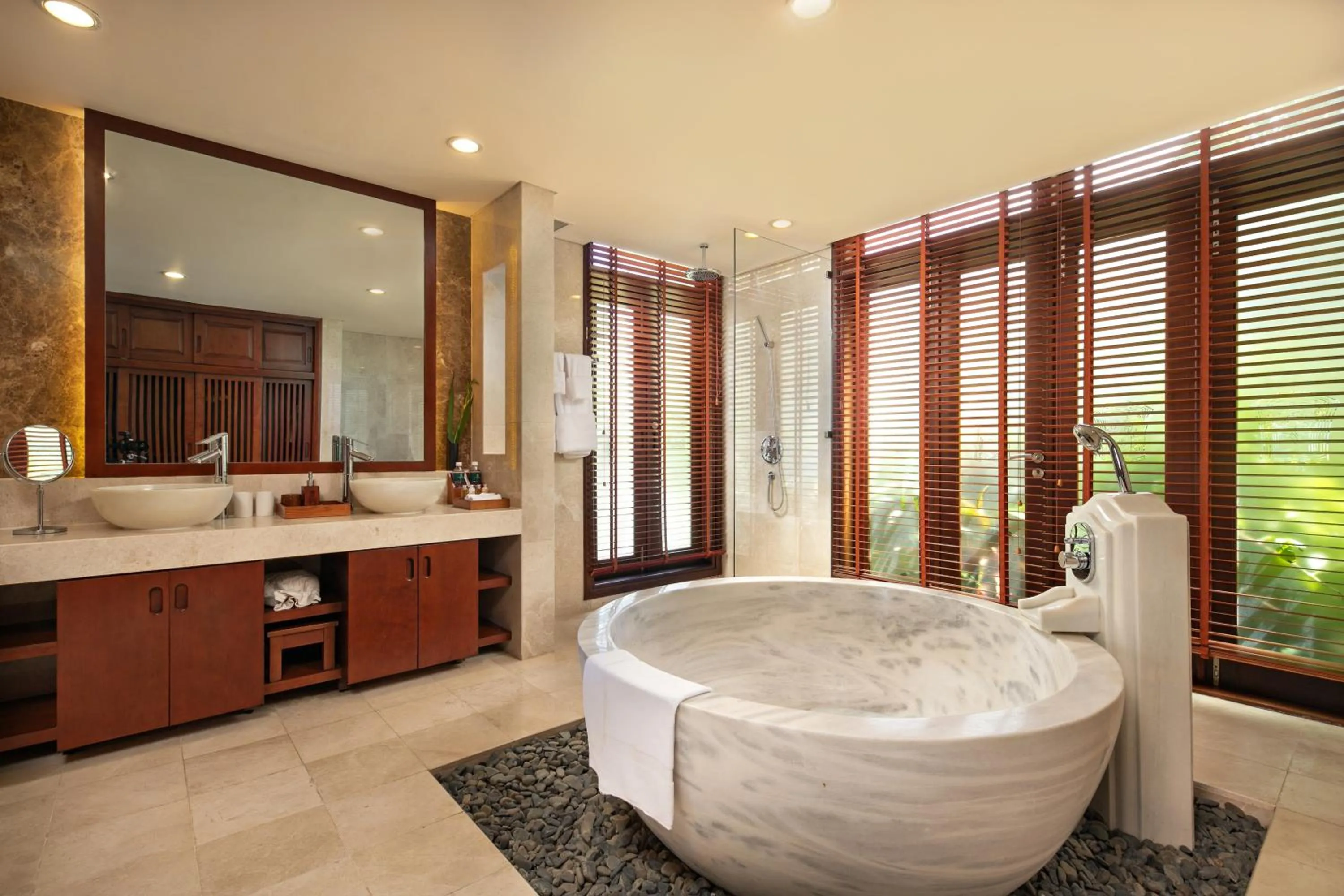 Shower in Abogo Resort Villas Luxury Da Nang